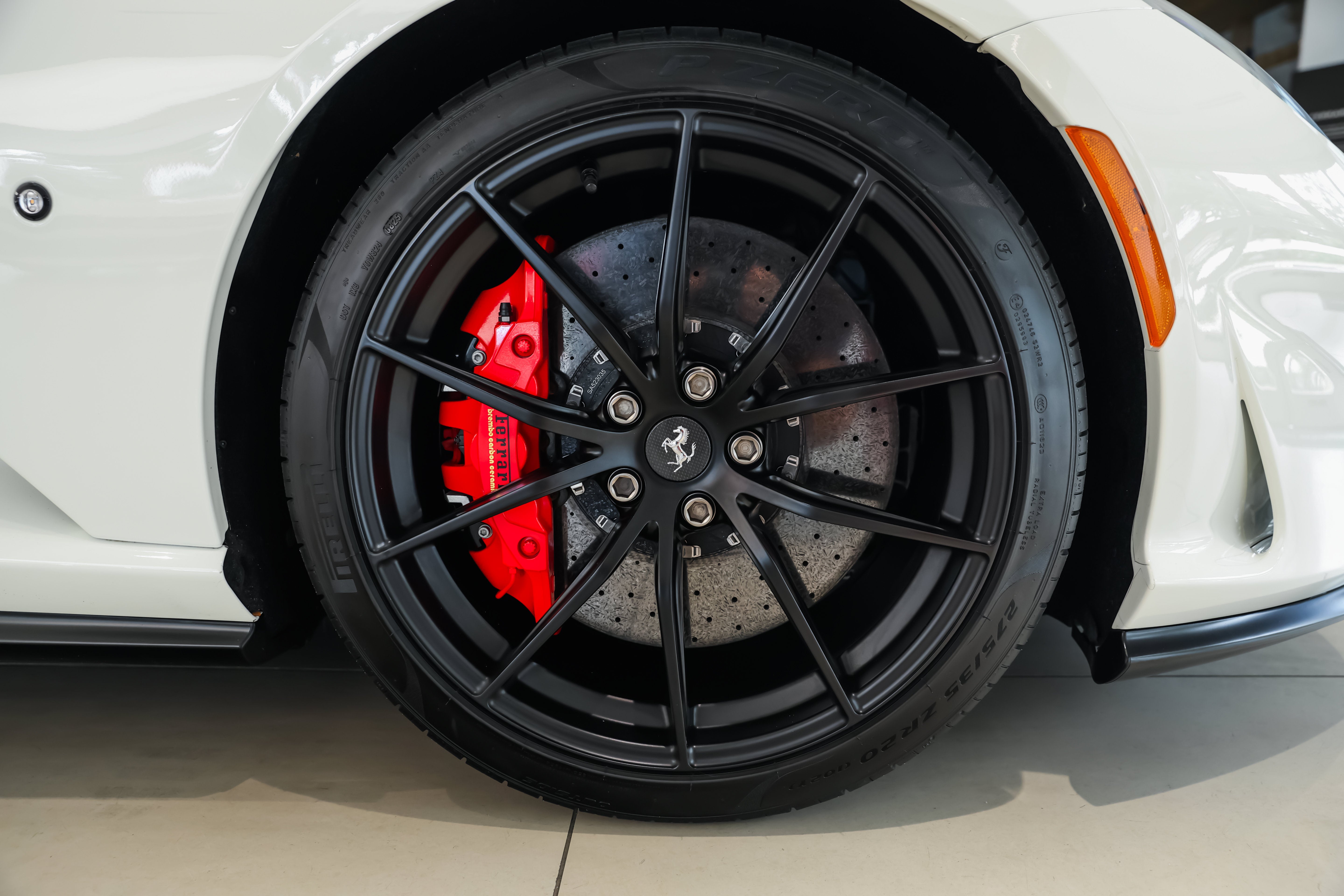 Used 2021 Bianco Avus Ferrari  image 45