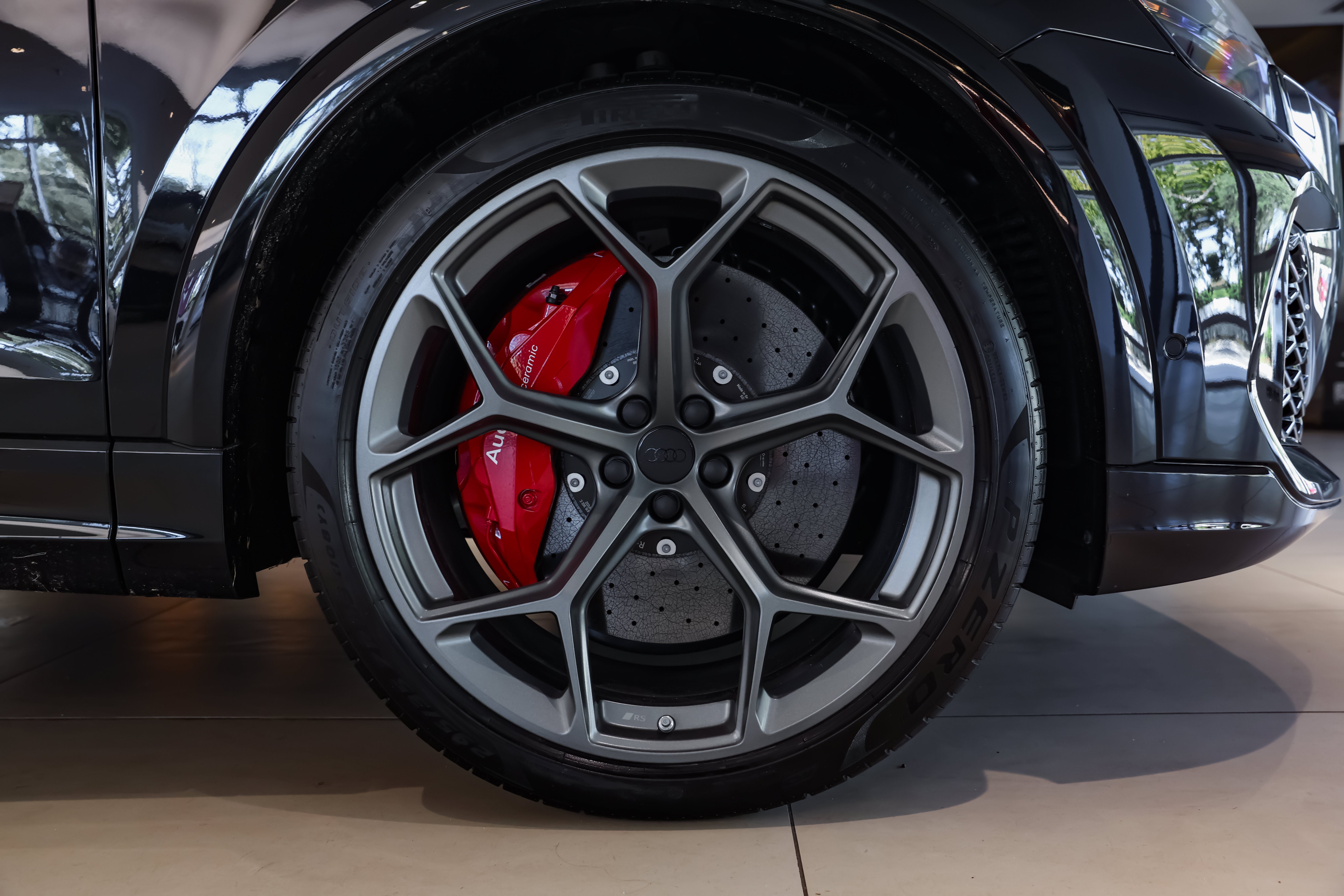 2026 Audi RS Q8 Base - Photo 13
