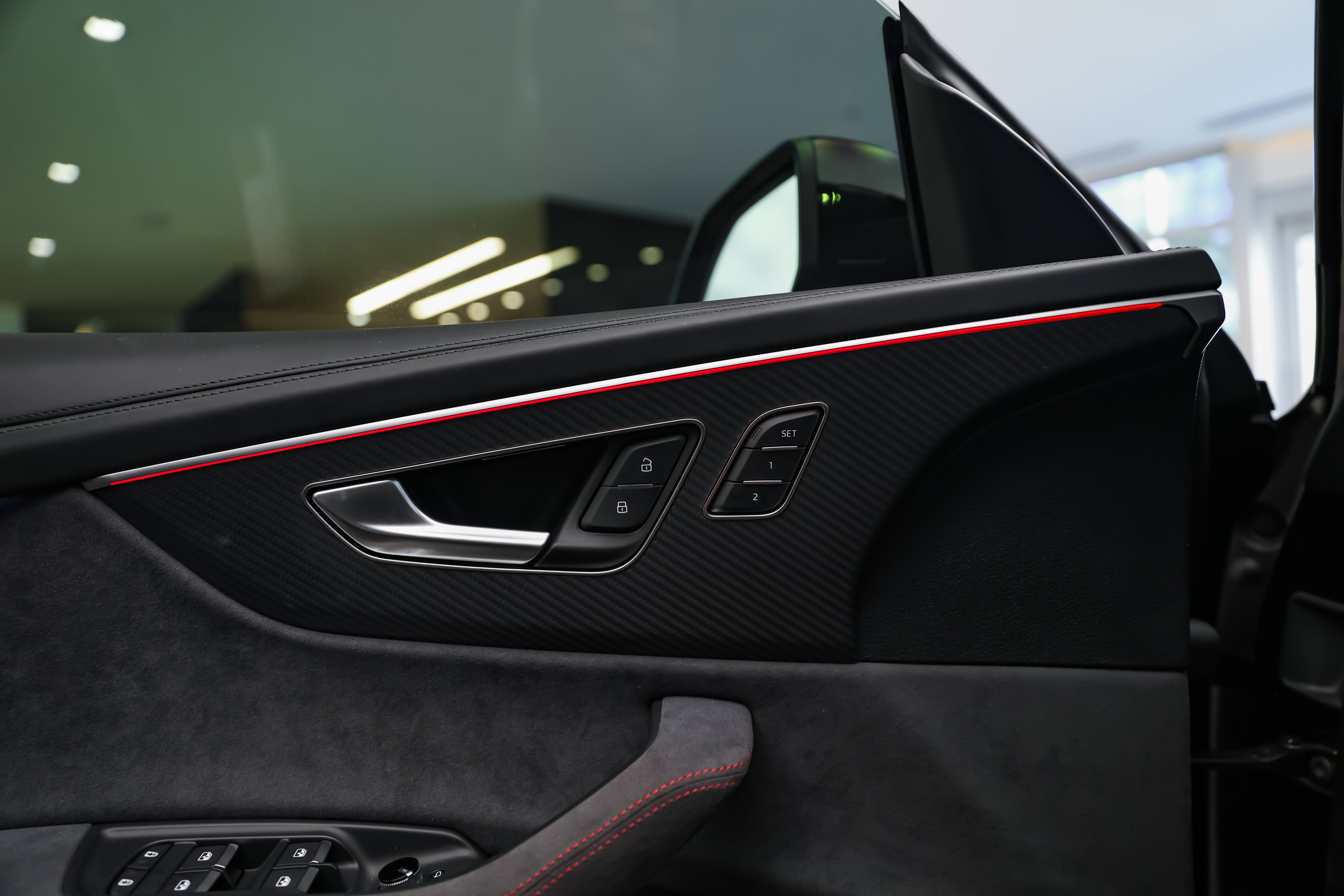 2026 Audi RS Q8 Base - Photo 30