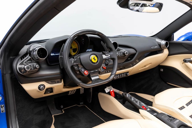 Ferrari F8 Spider