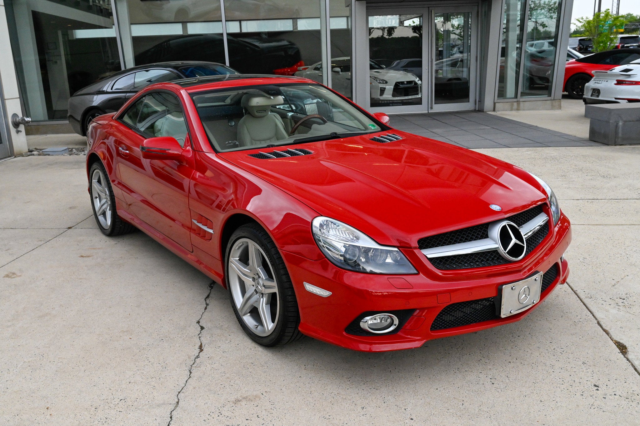 2dr Roadster 5.5L V8