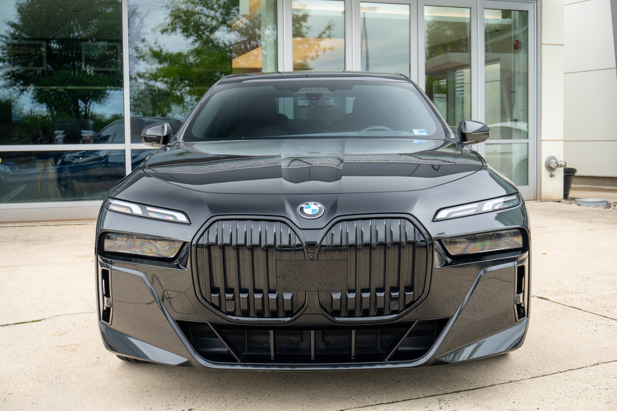 760i xDrive Sedan