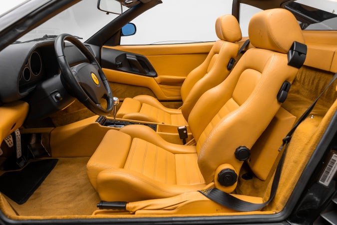 Ferrari F355 GTS