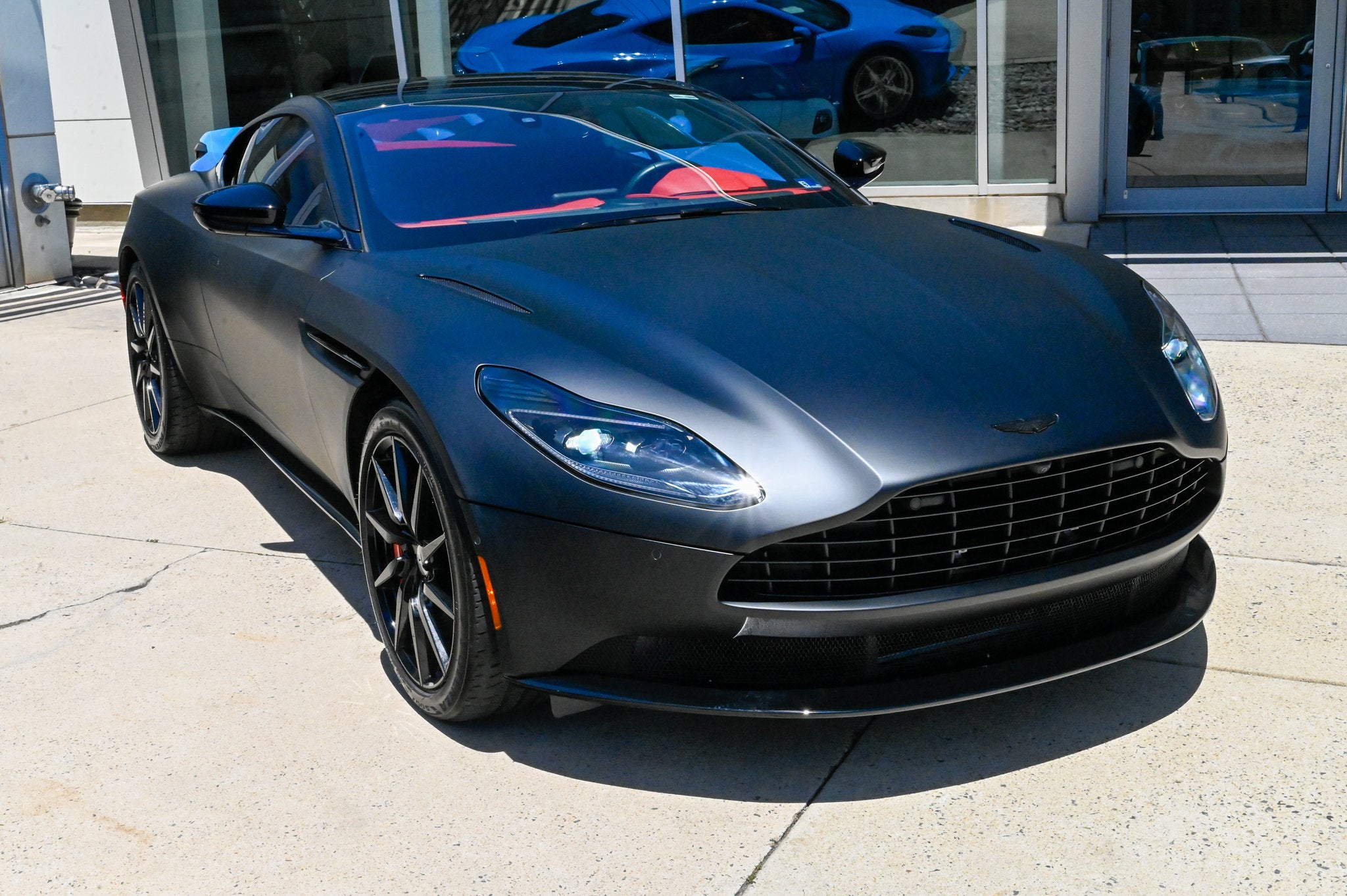 V8 Coupe