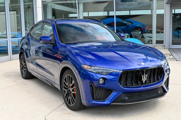 Trofeo AWD