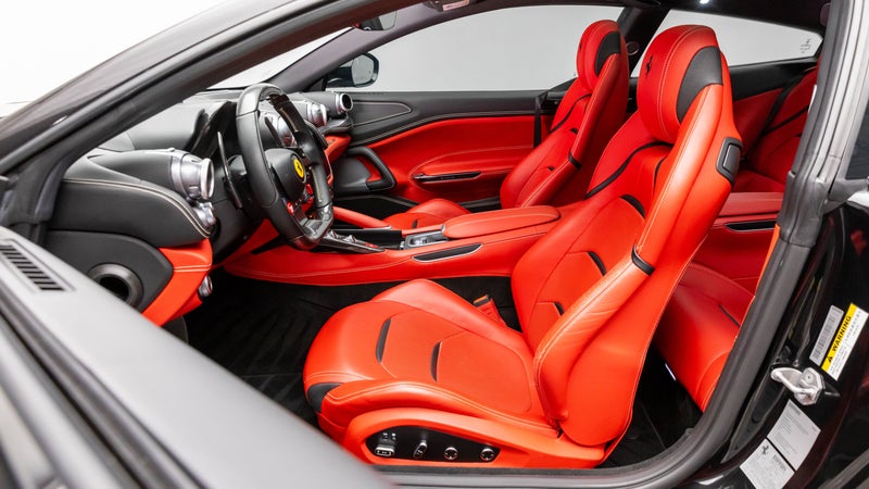 Ferrari GTC4Lusso T