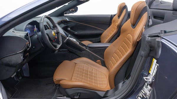 Ferrari Roma Spider