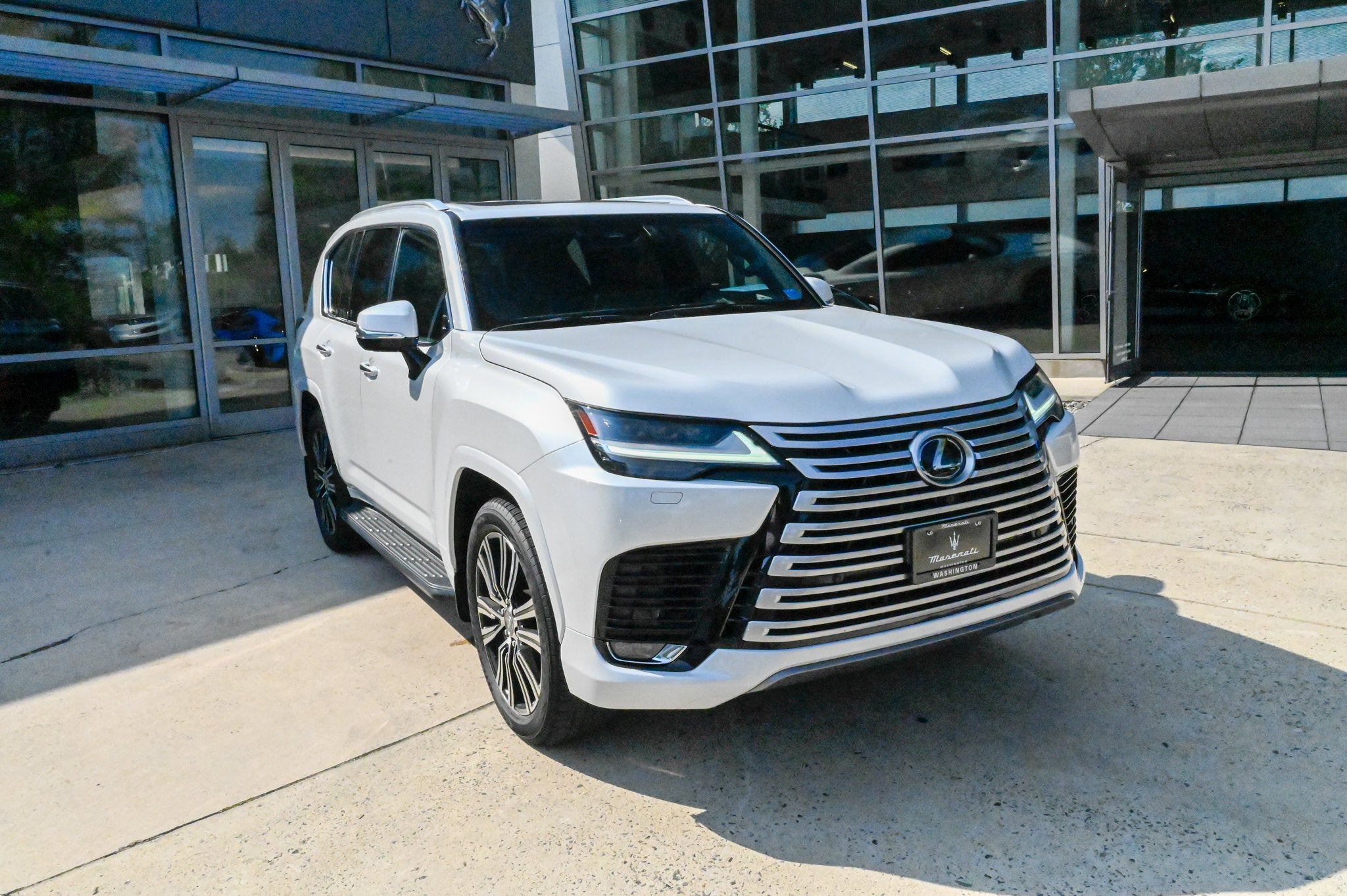 LX 600 Luxury 4WD