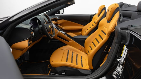 Ferrari Roma Spider