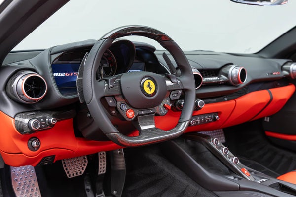 Ferrari 812 GTS