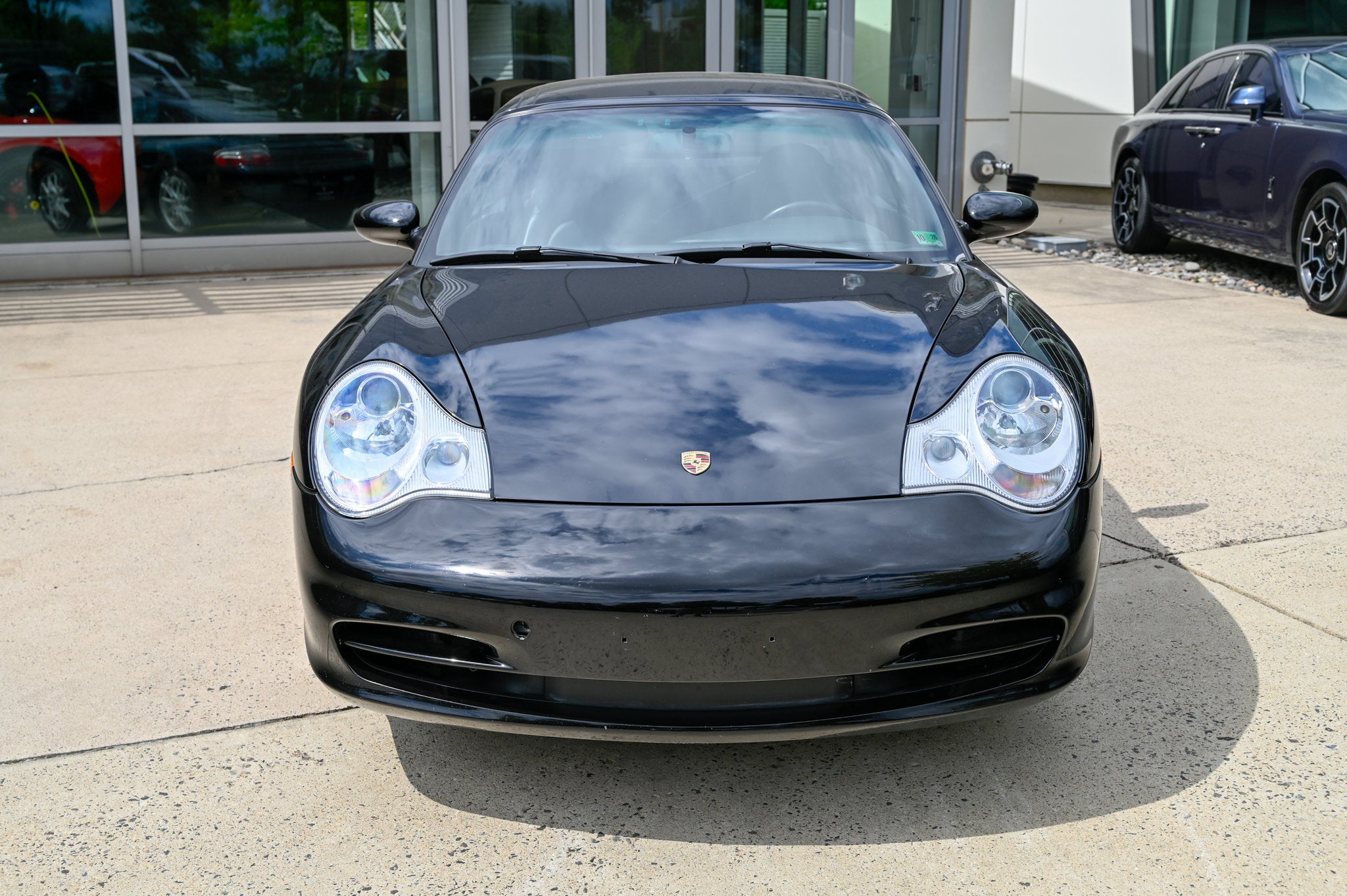 2dr Cabriolet Carrera 6-Spd Manual