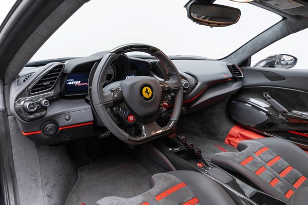 Ferrari 488 Pista