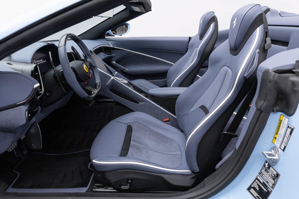 Ferrari Roma Spider