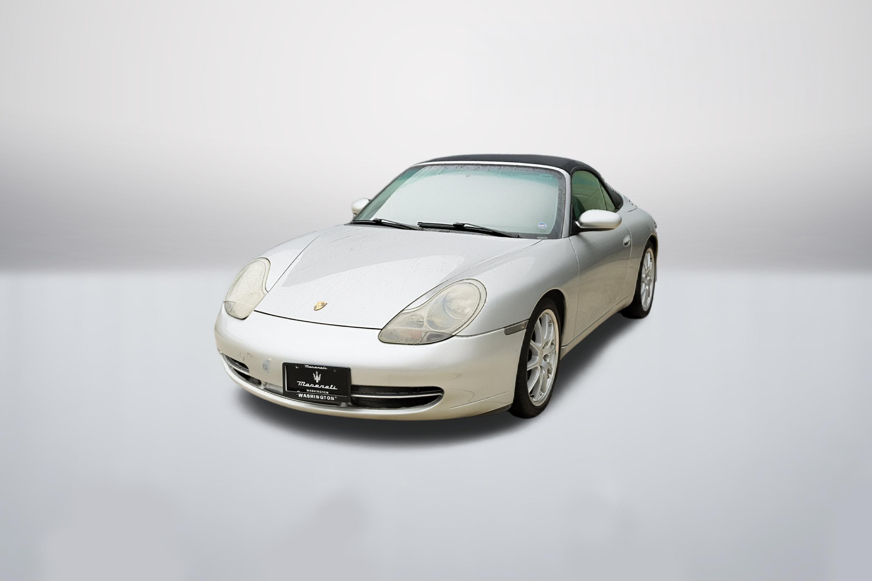2dr Carrera Cabriolet 6-Spd Manual