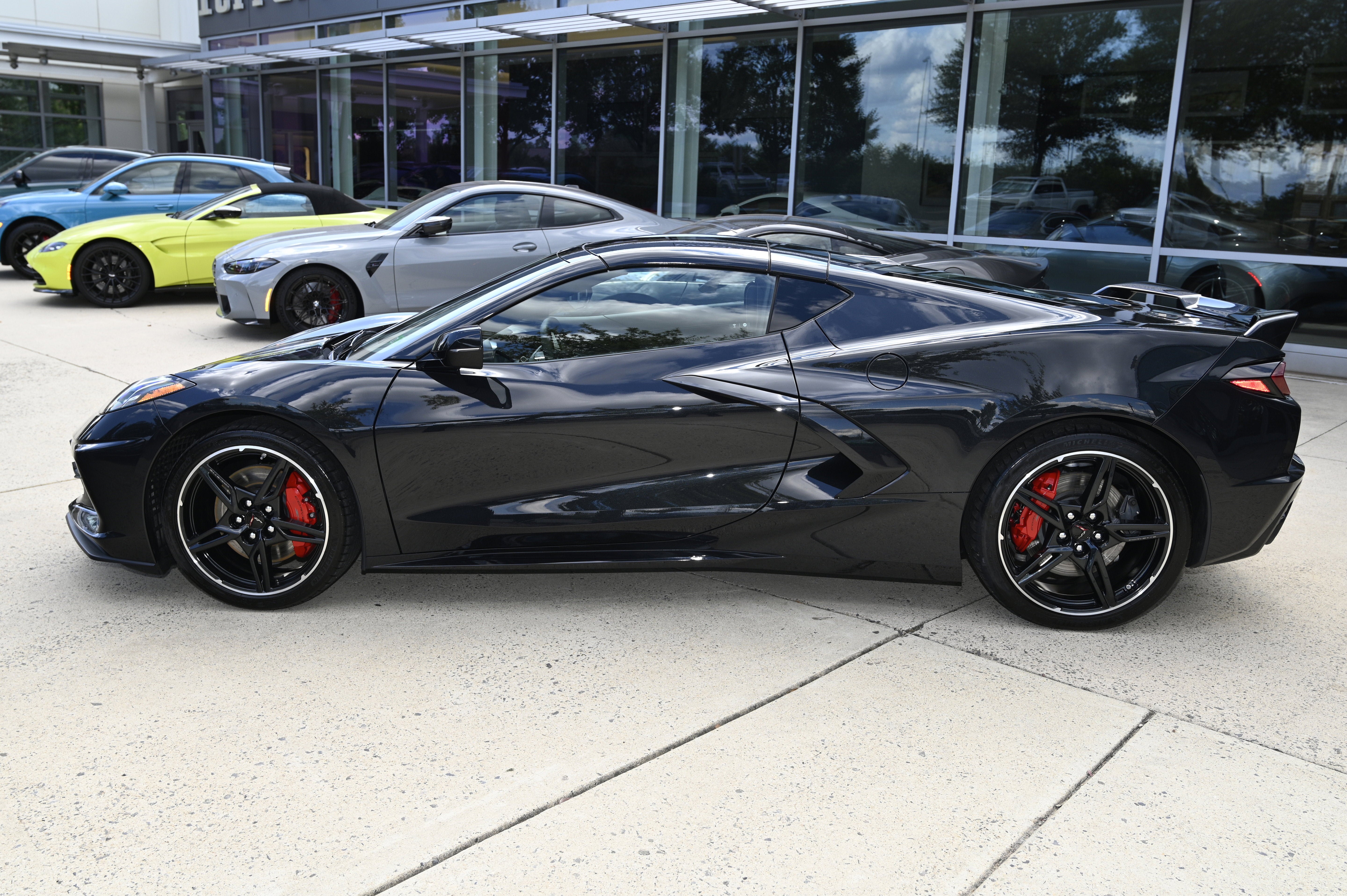 2dr Stingray Cpe w/2LT