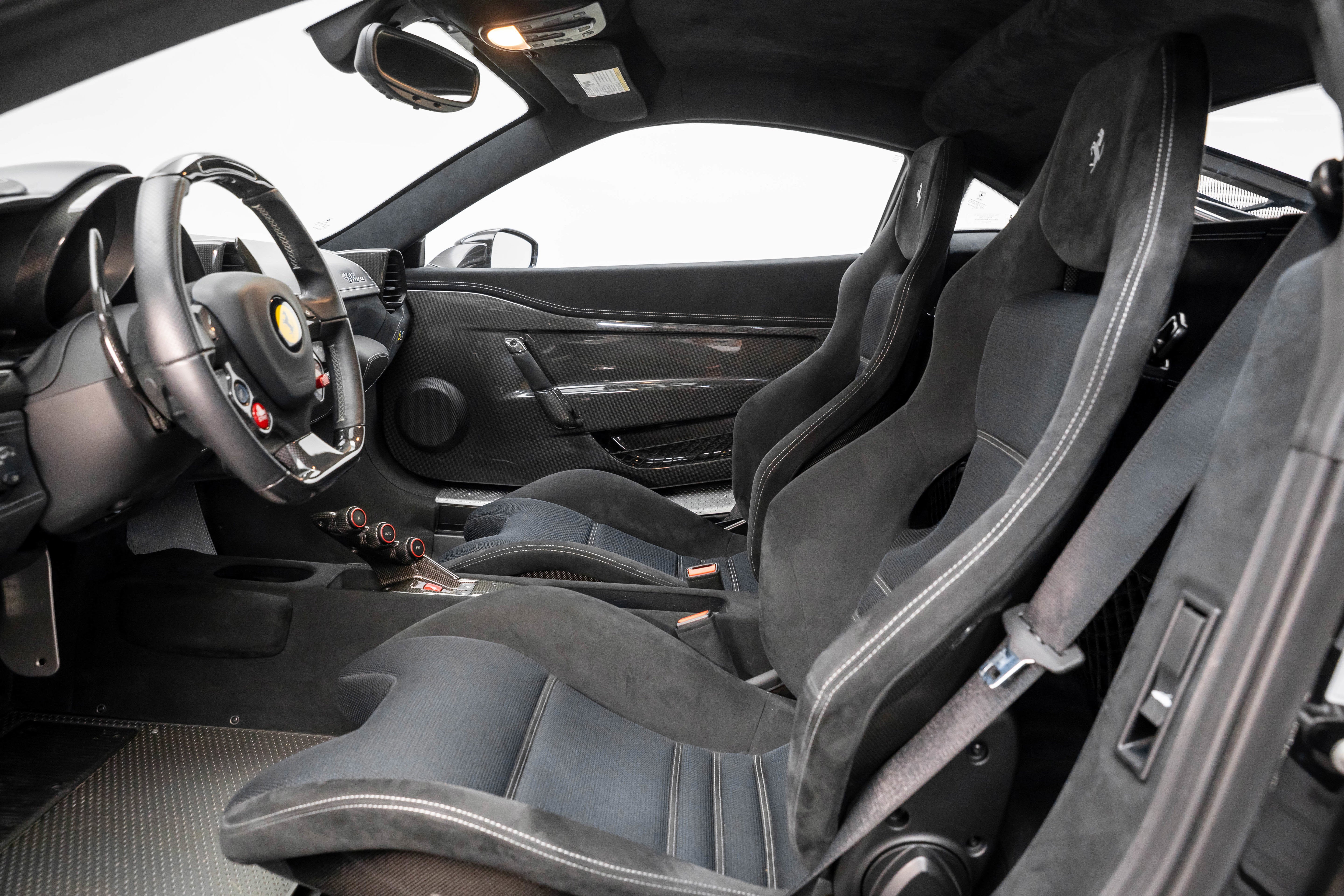 2014 Ferrari 458 Speciale Base