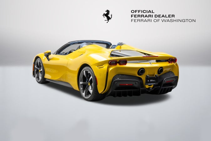 2024 Ferrari SF90 Spider Assetto Fiorano photo 3