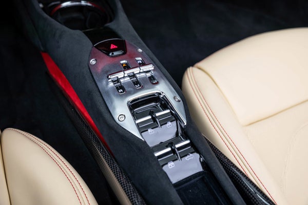 Ferrari 296 GTS