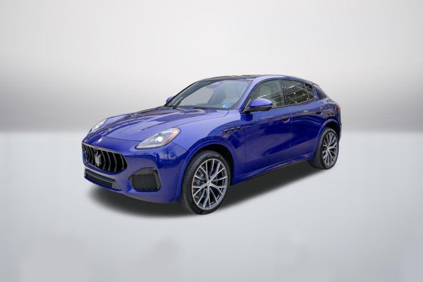 Modena AWD