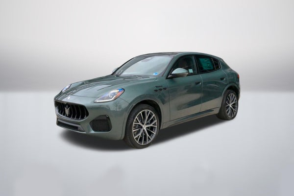 Modena AWD