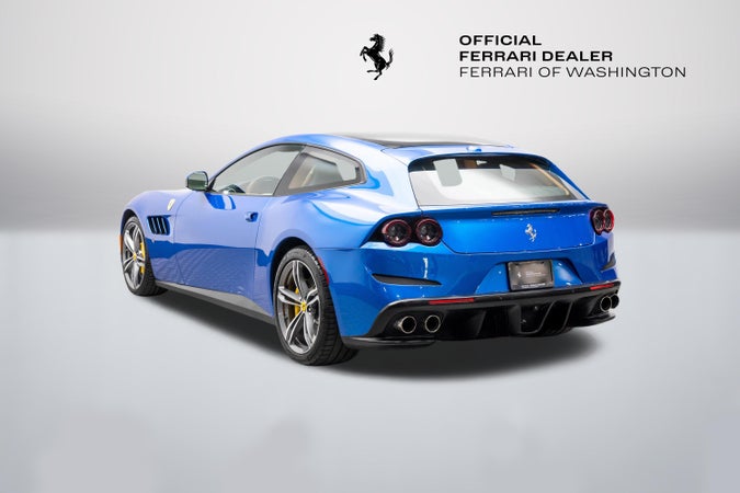 Ferrari GTC4Lusso