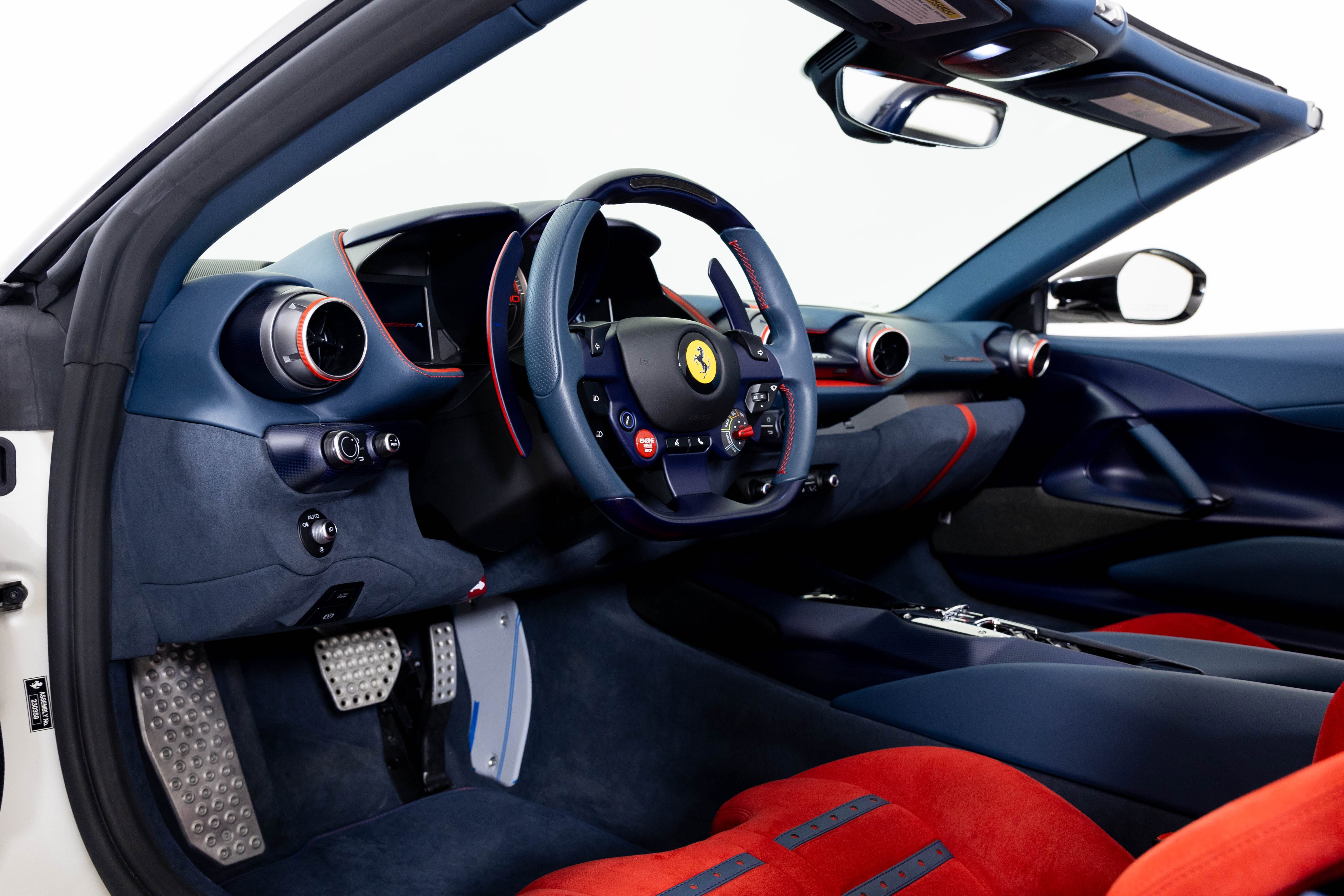 Torranceで販売中の最寄りのフェラーリ認定中古車812 Competizione A