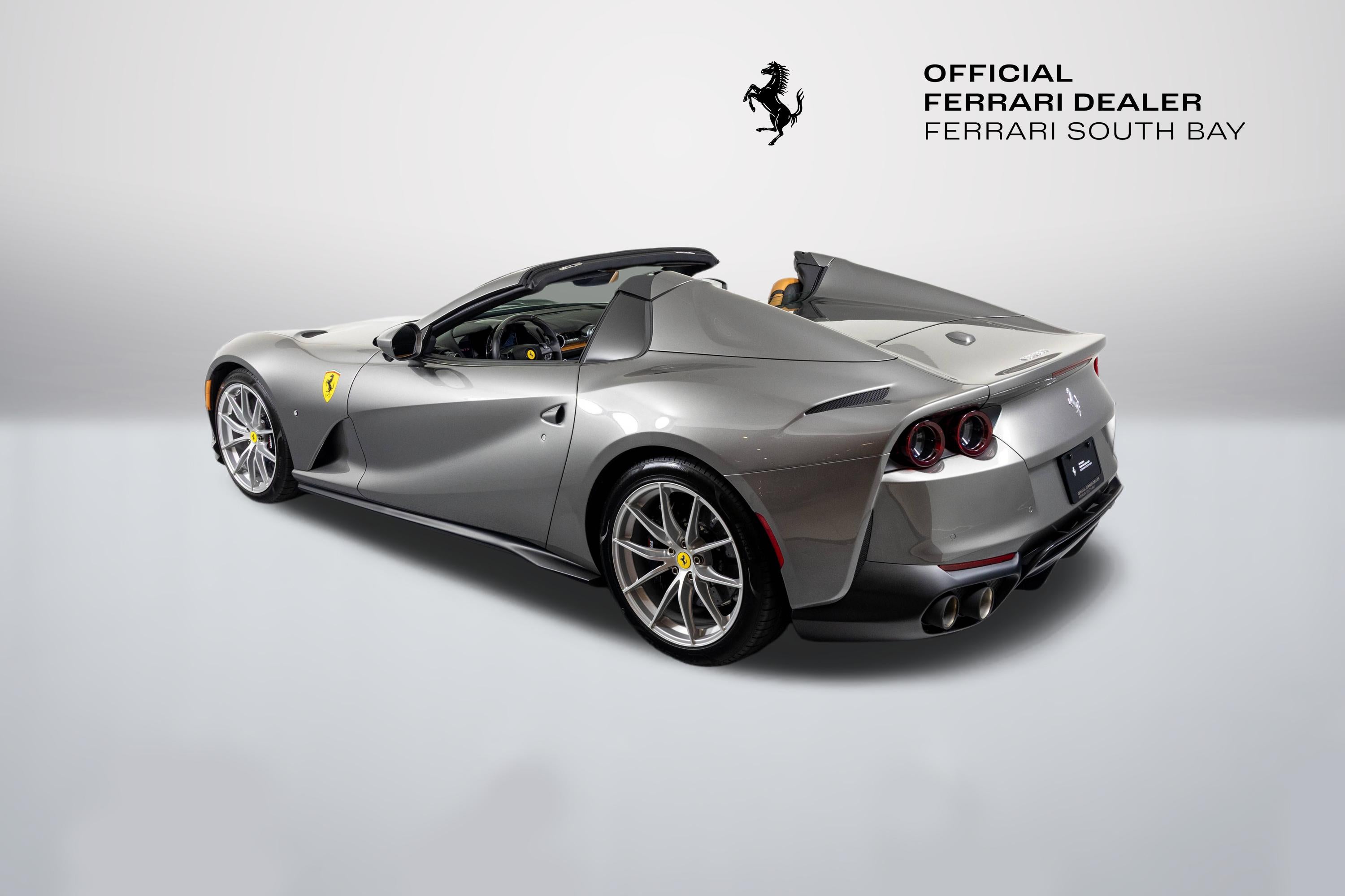 2023 Ferrari 812 GTS Base - Photo 2