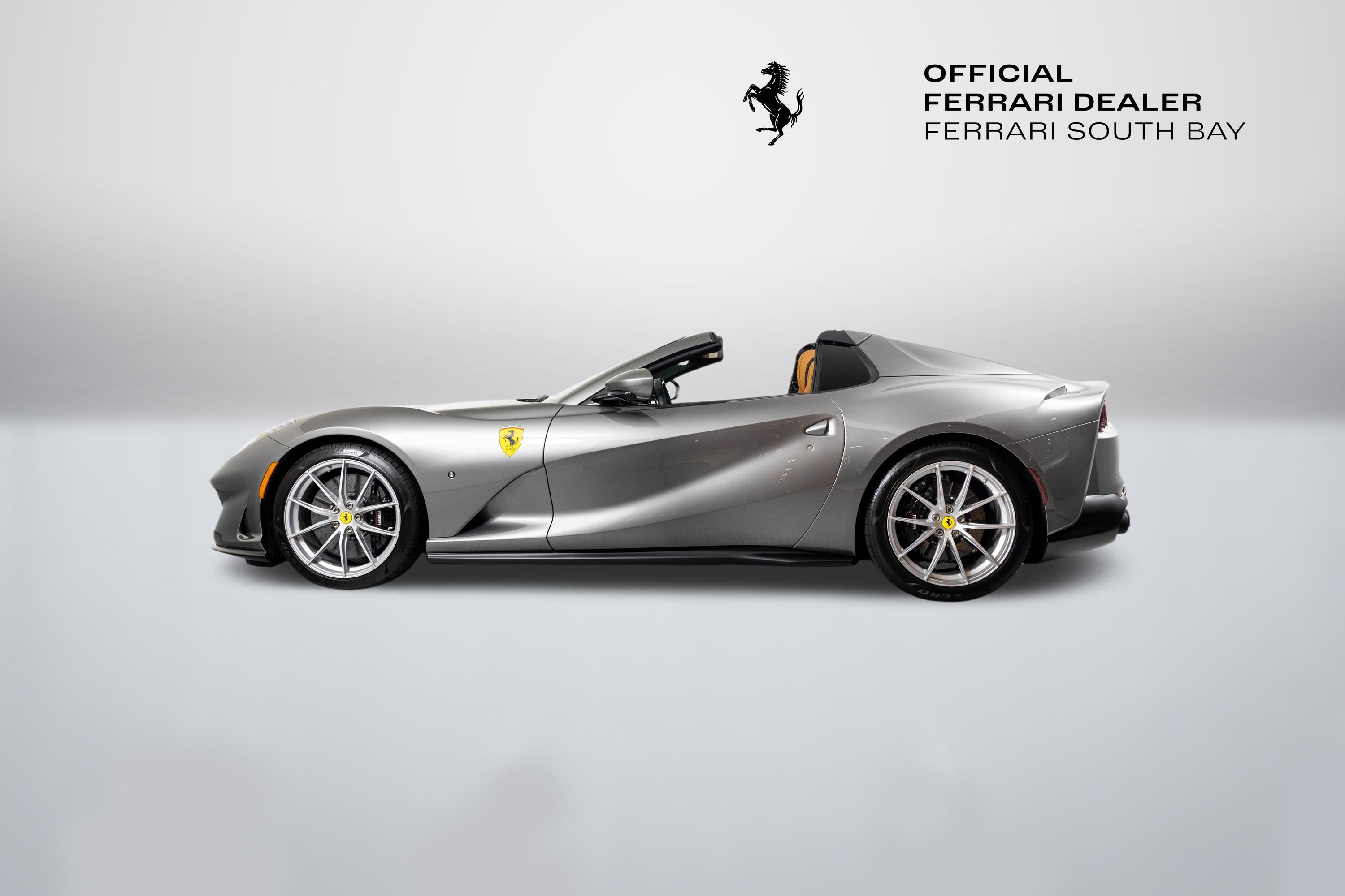 2023 Ferrari 812 GTS Base - Photo 3