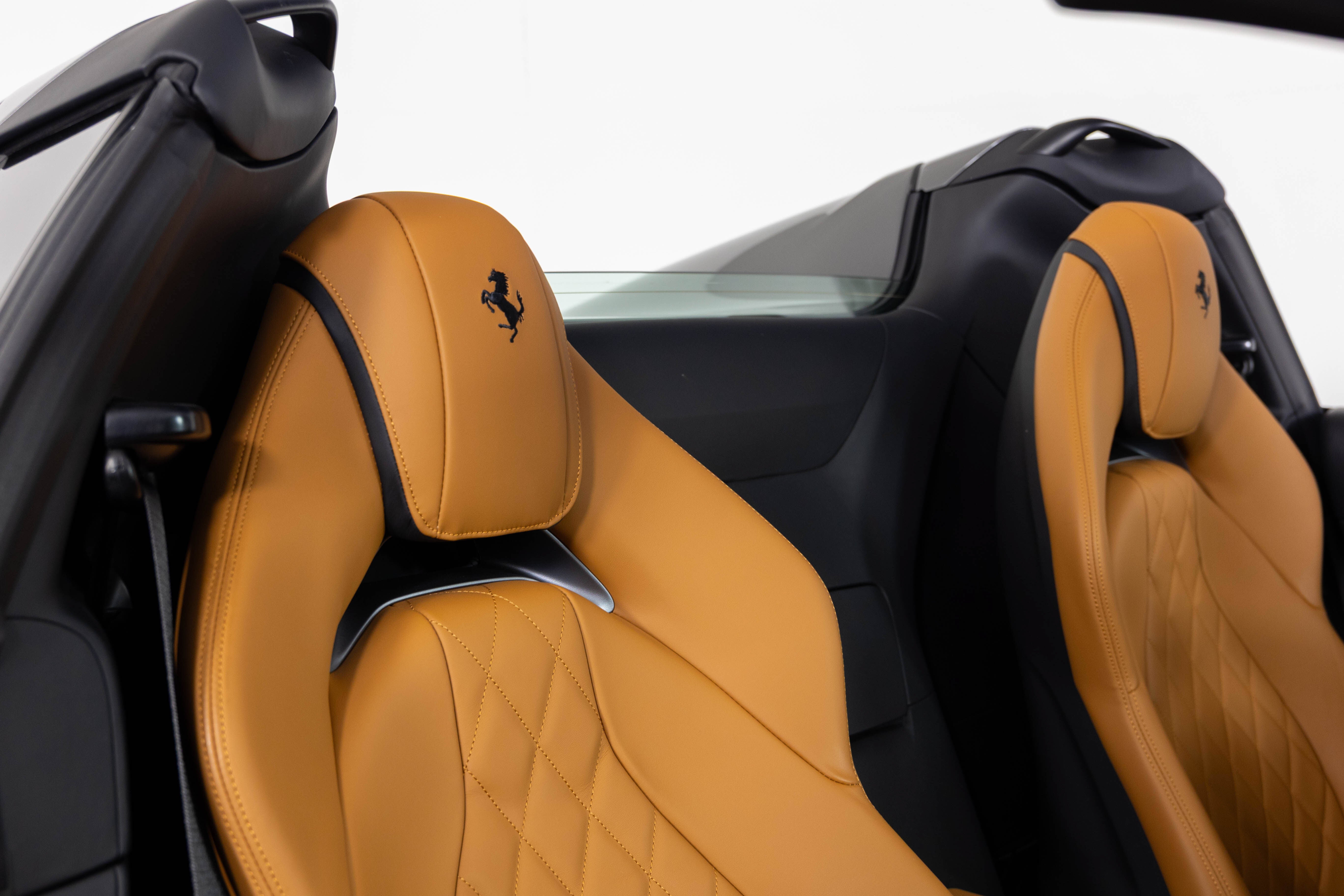 2023 Ferrari 812 GTS Base - Photo 30