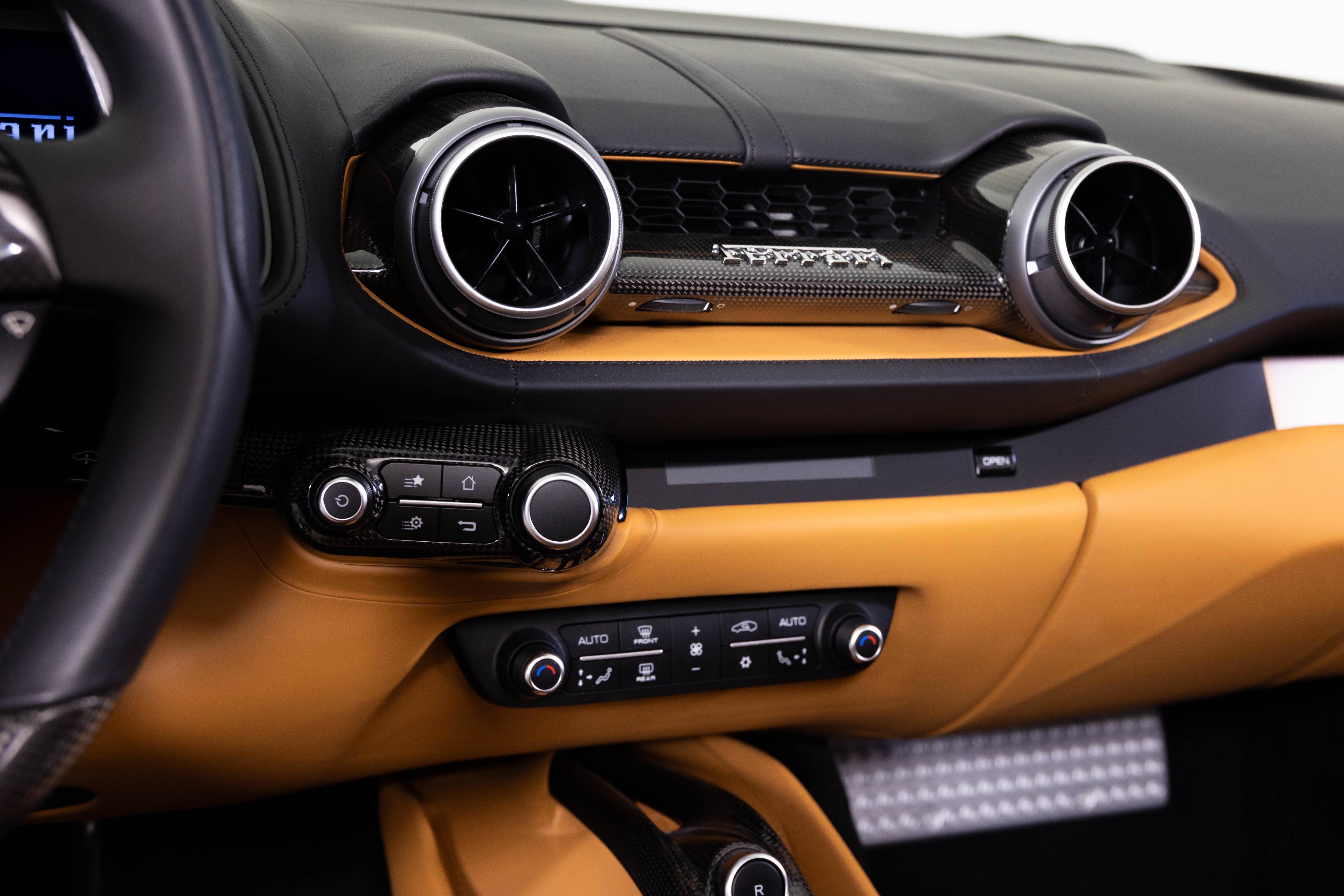 2023 Ferrari 812 GTS Base - Photo 35
