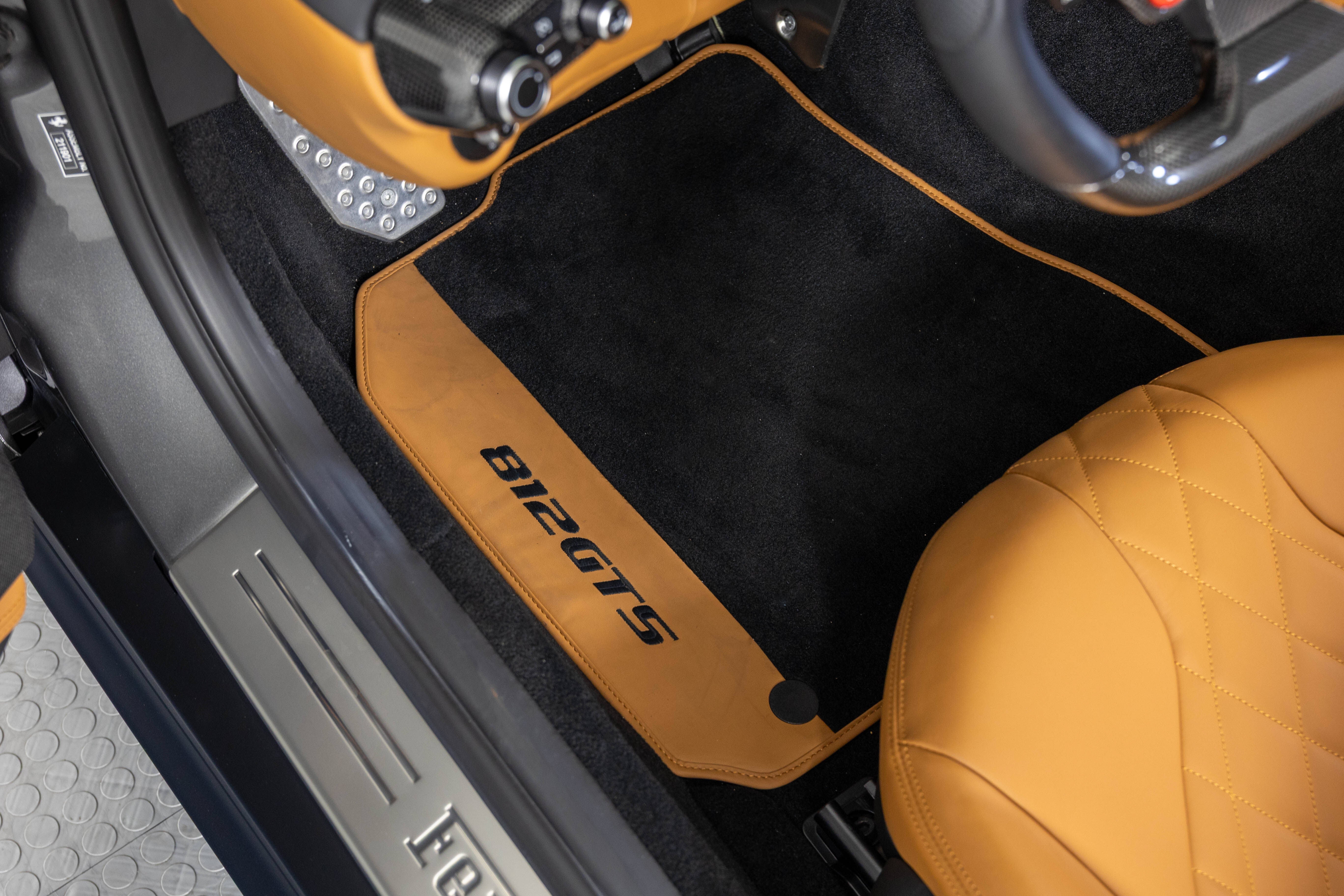 2023 Ferrari 812 GTS Base - Photo 38