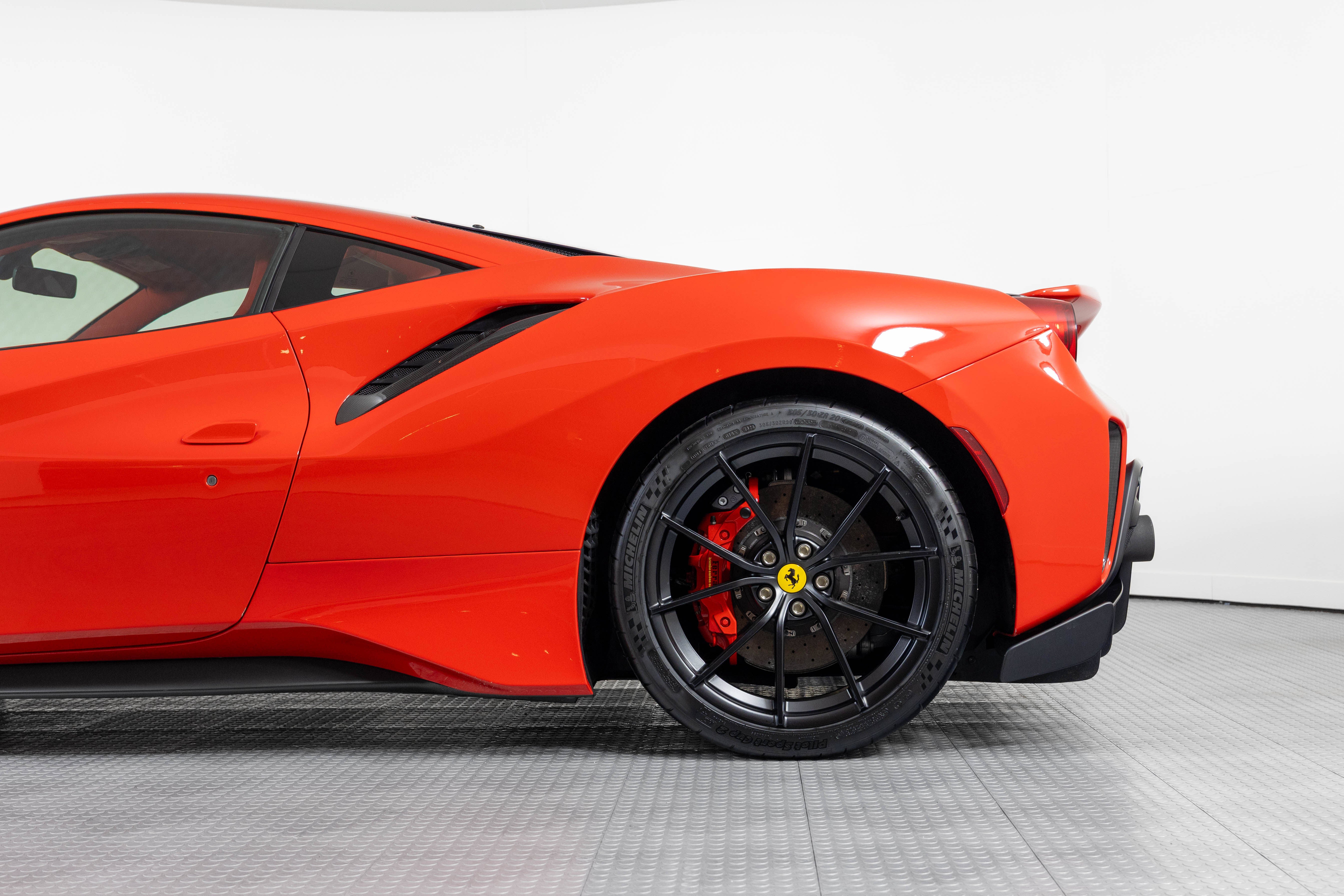 2019 Ferrari 488 Pista Base - Photo 15