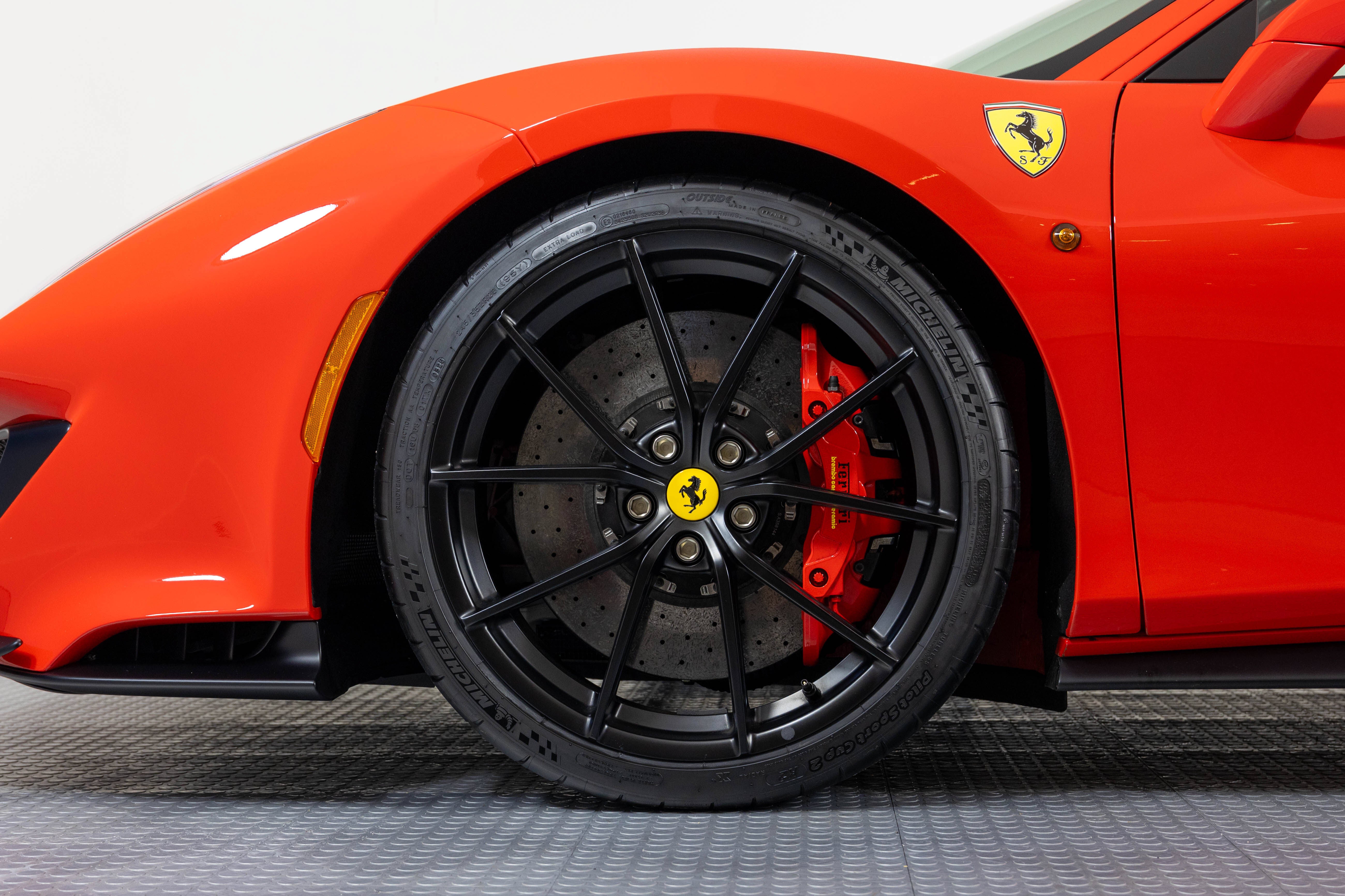 2019 Ferrari 488 Pista Base - Photo 18