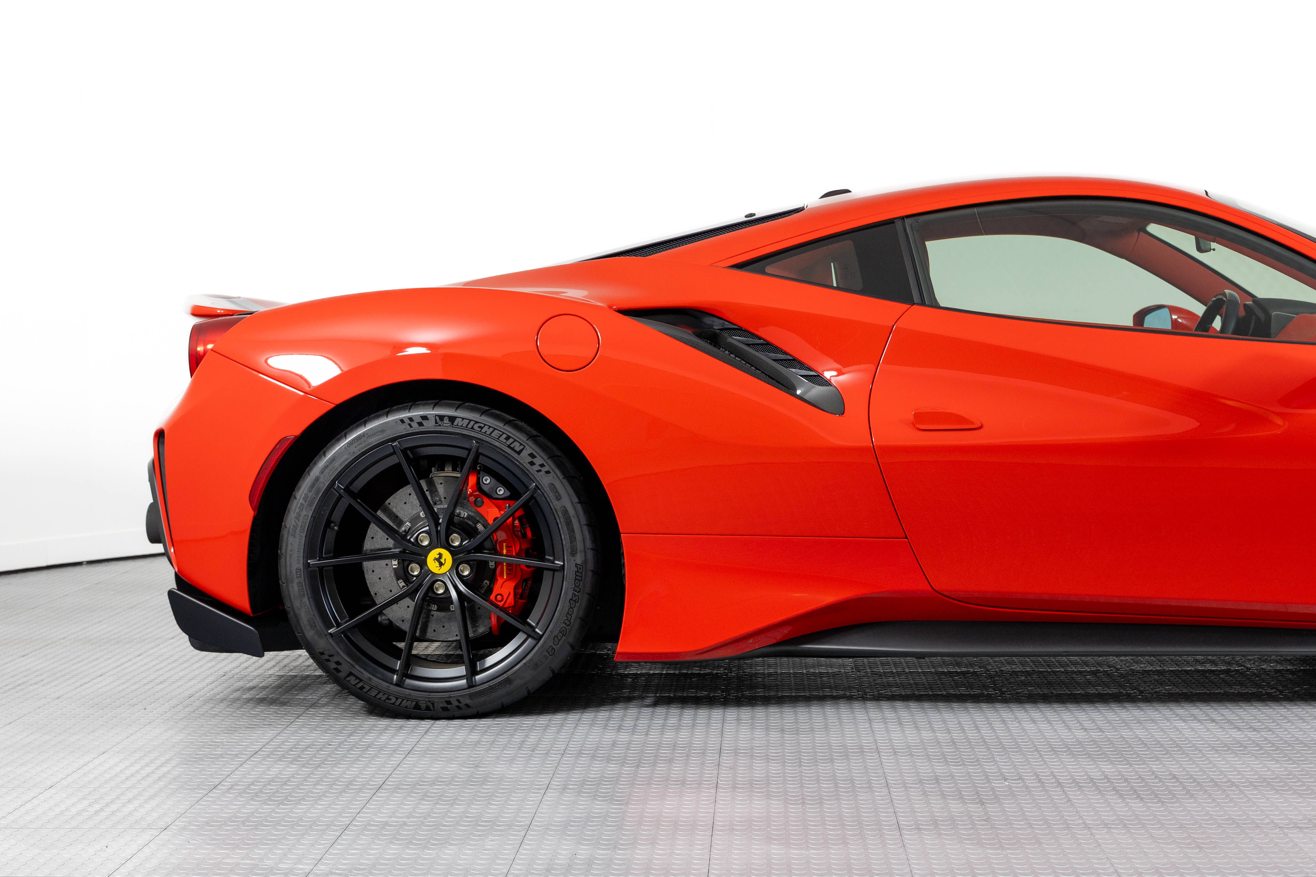 2019 Ferrari 488 Pista Base - Photo 20