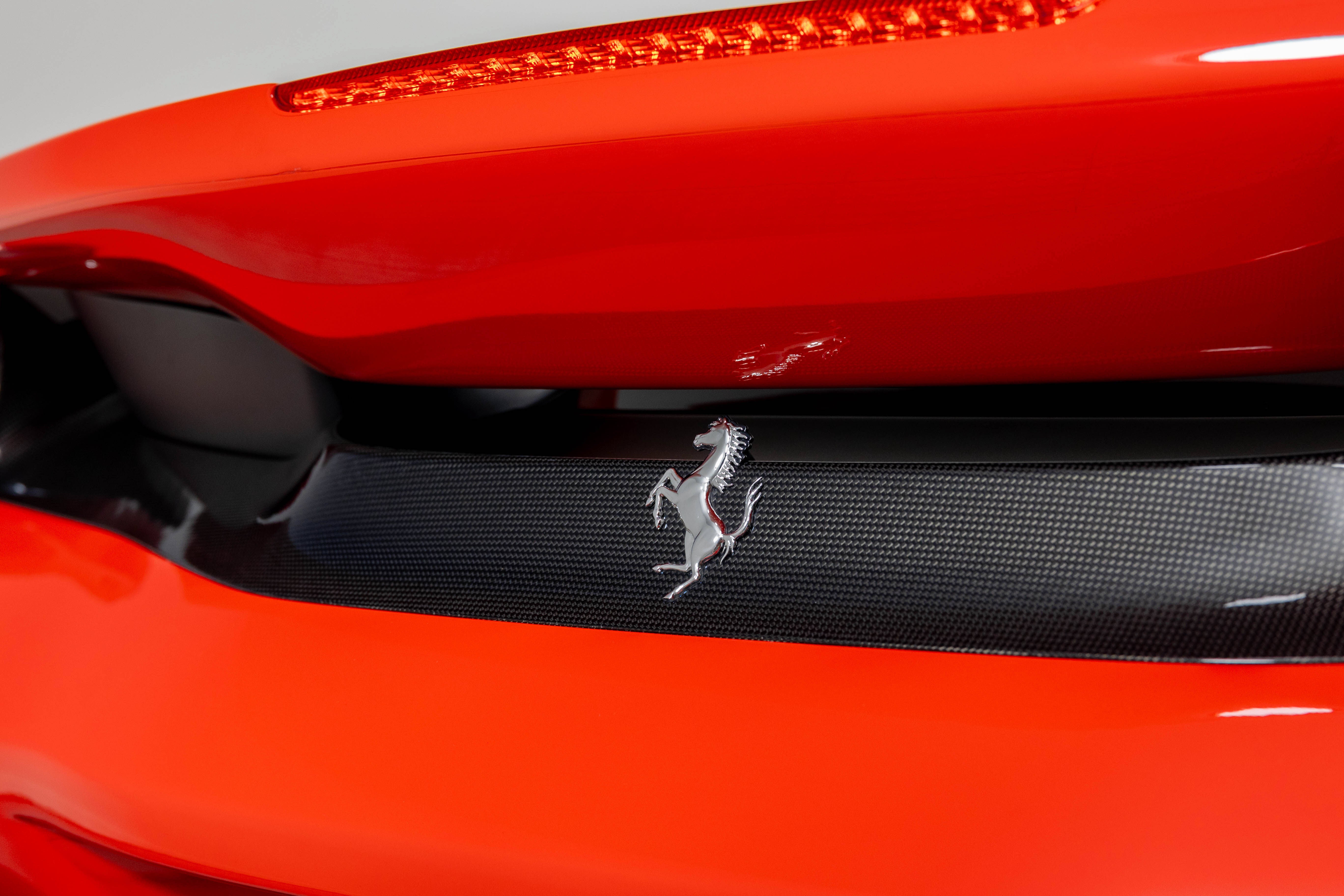 2019 Ferrari 488 Pista Base - Photo 32