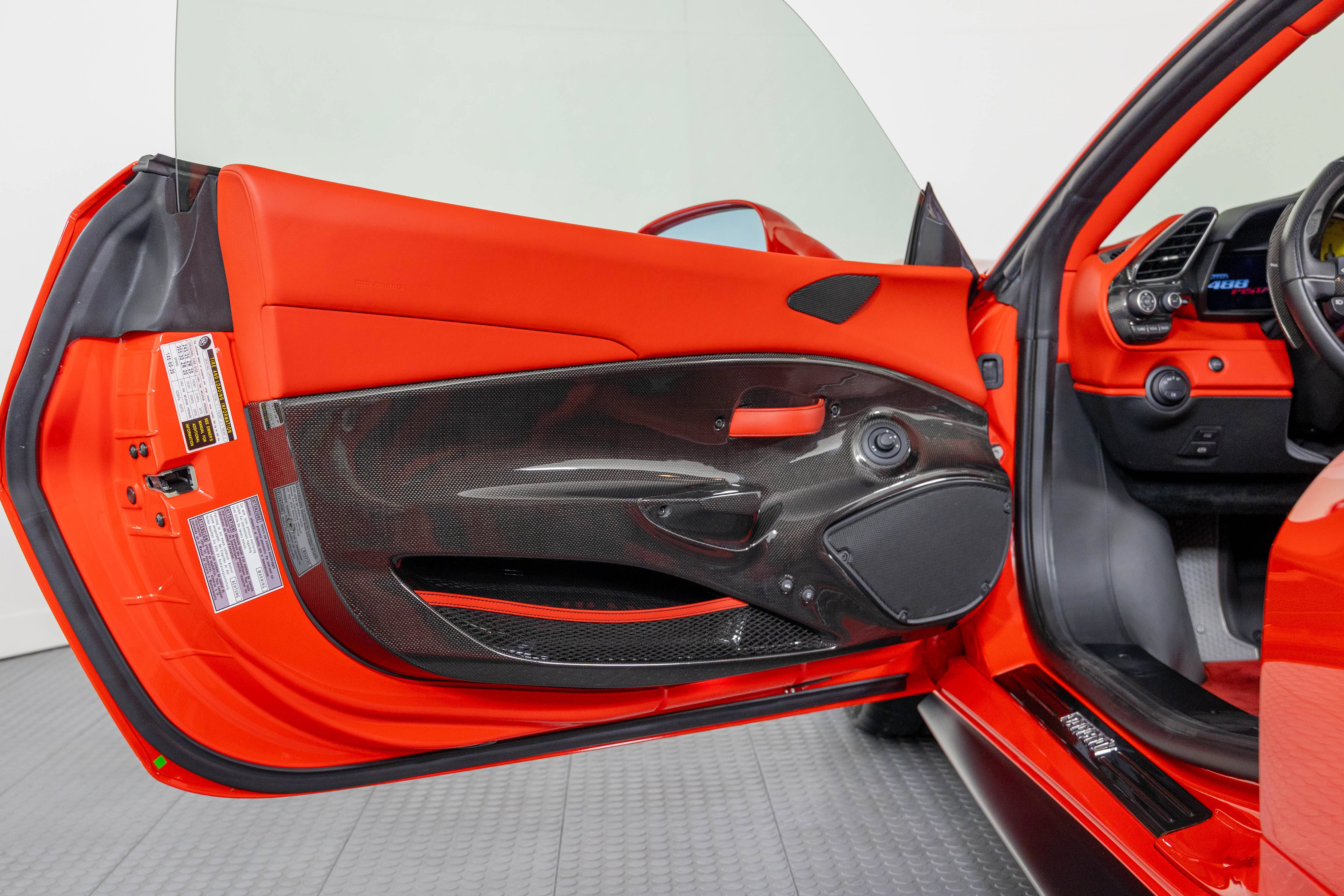 2019 Ferrari 488 Pista Base - Photo 48