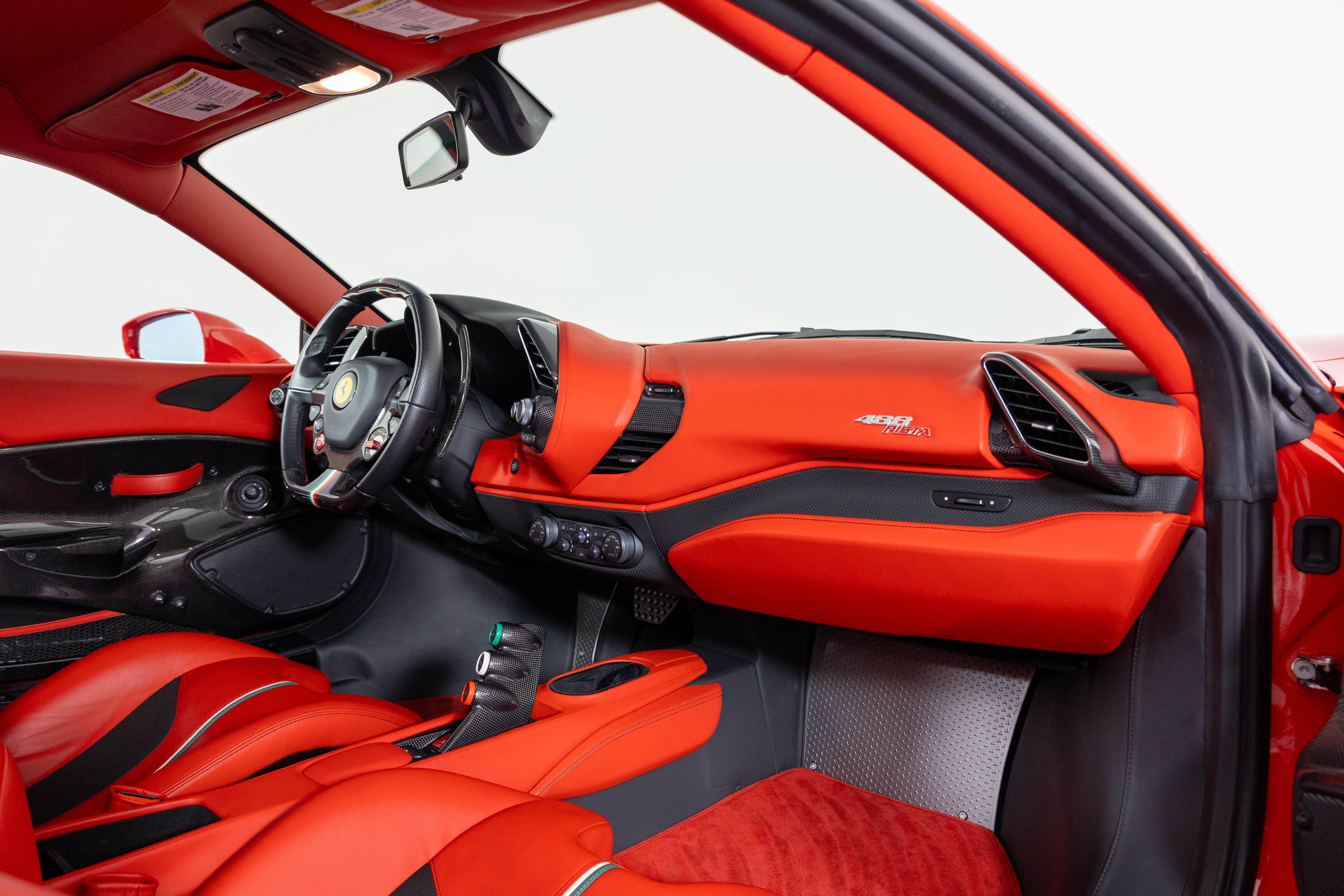 2019 Ferrari 488 Pista Base - Photo 54