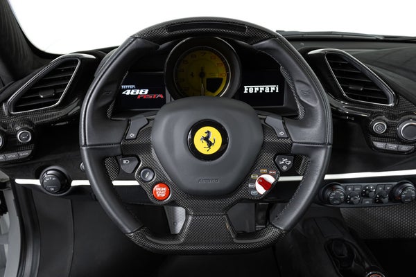 Ferrari 488 Pista