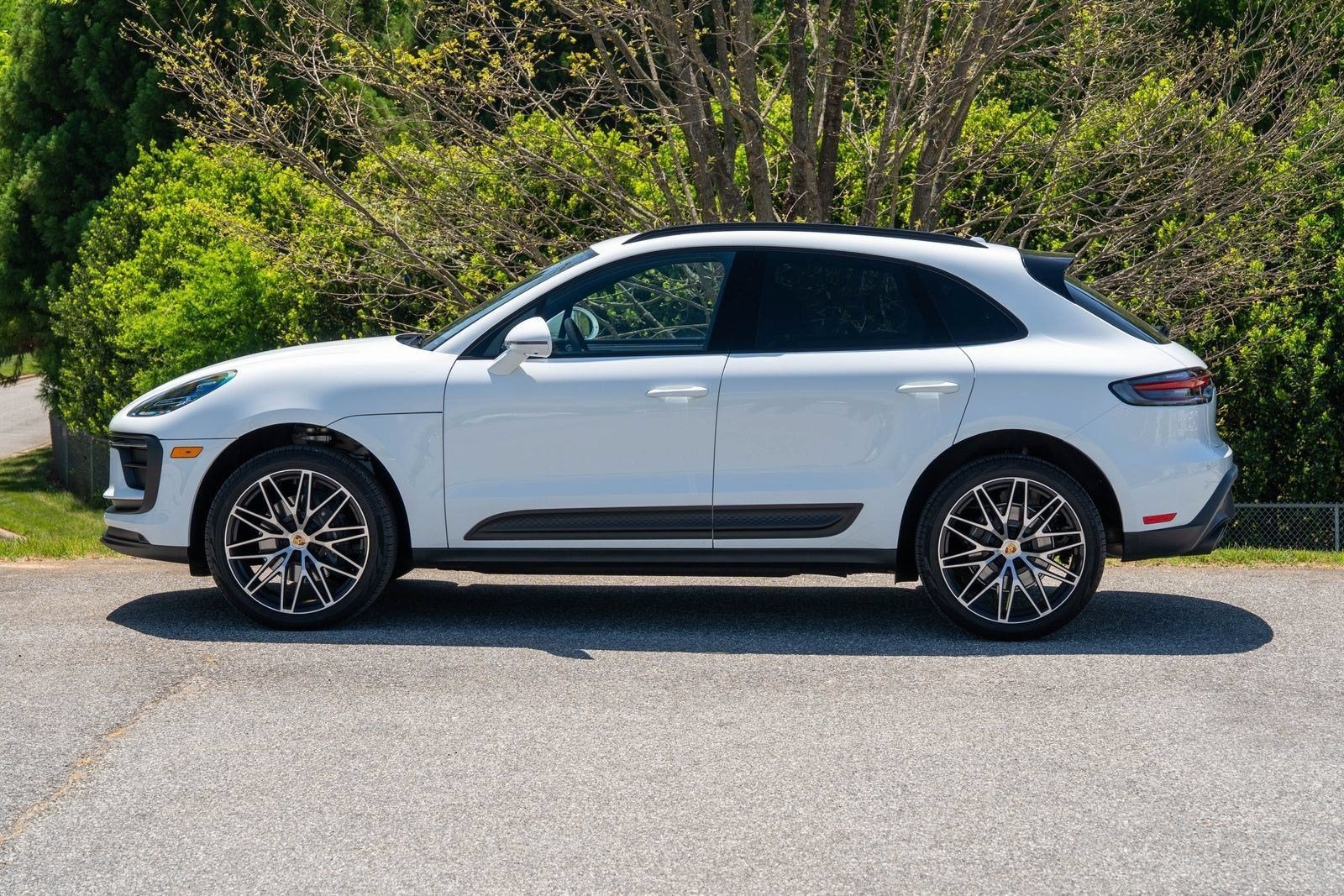 AWD