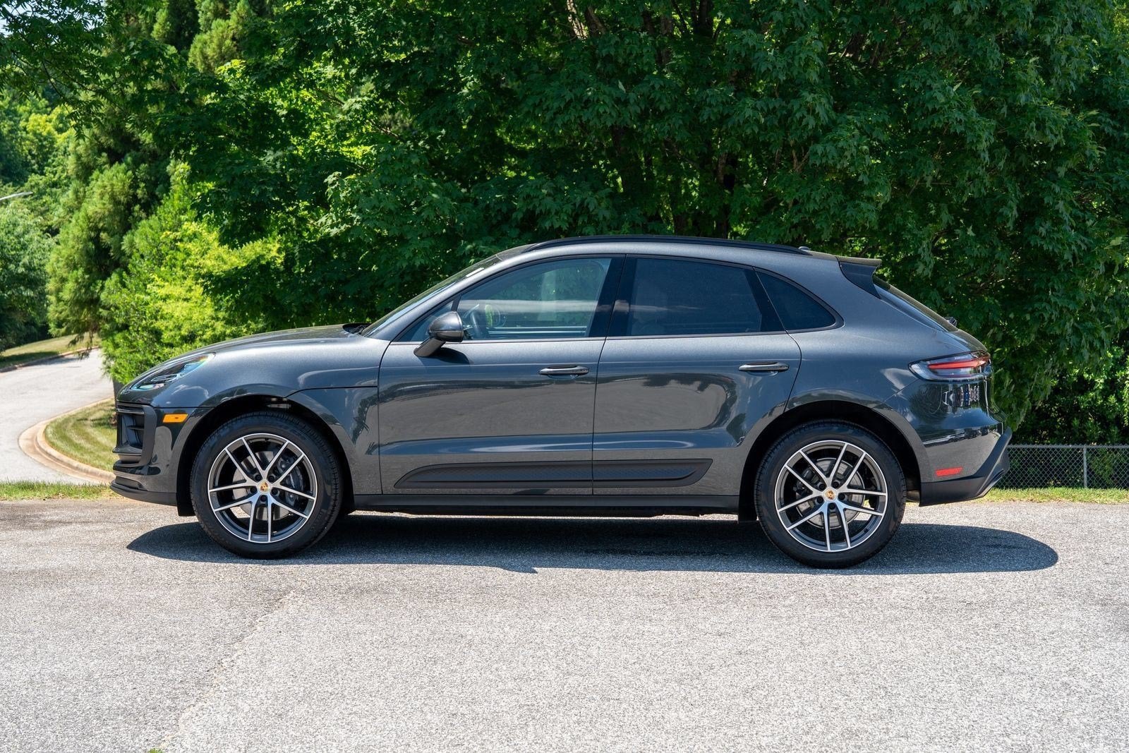 AWD