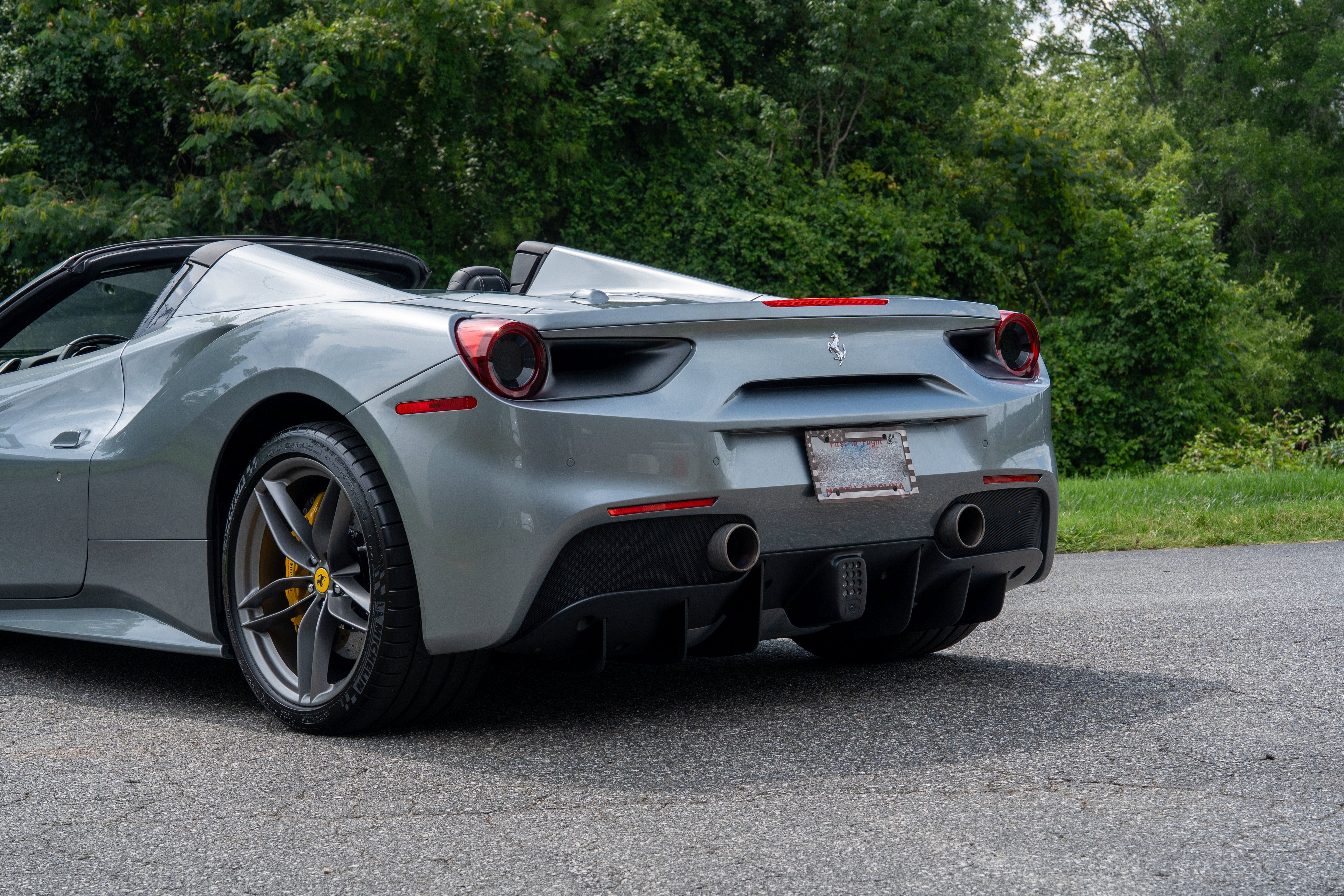Certified Used 2019 Grigio Titanio Metall Ferrari  image 23