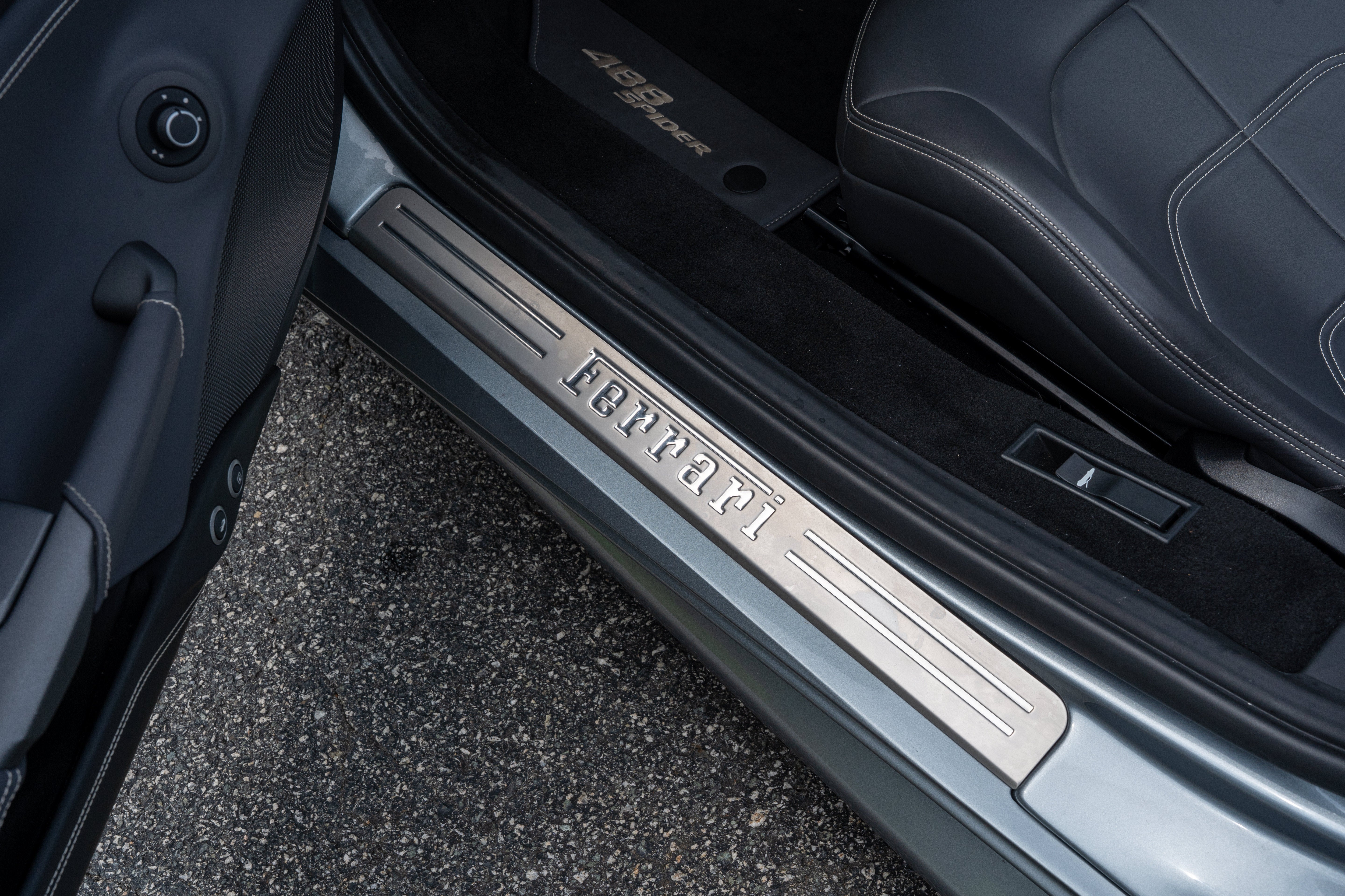 Certified Used 2019 Grigio Titanio Metall Ferrari  image 33