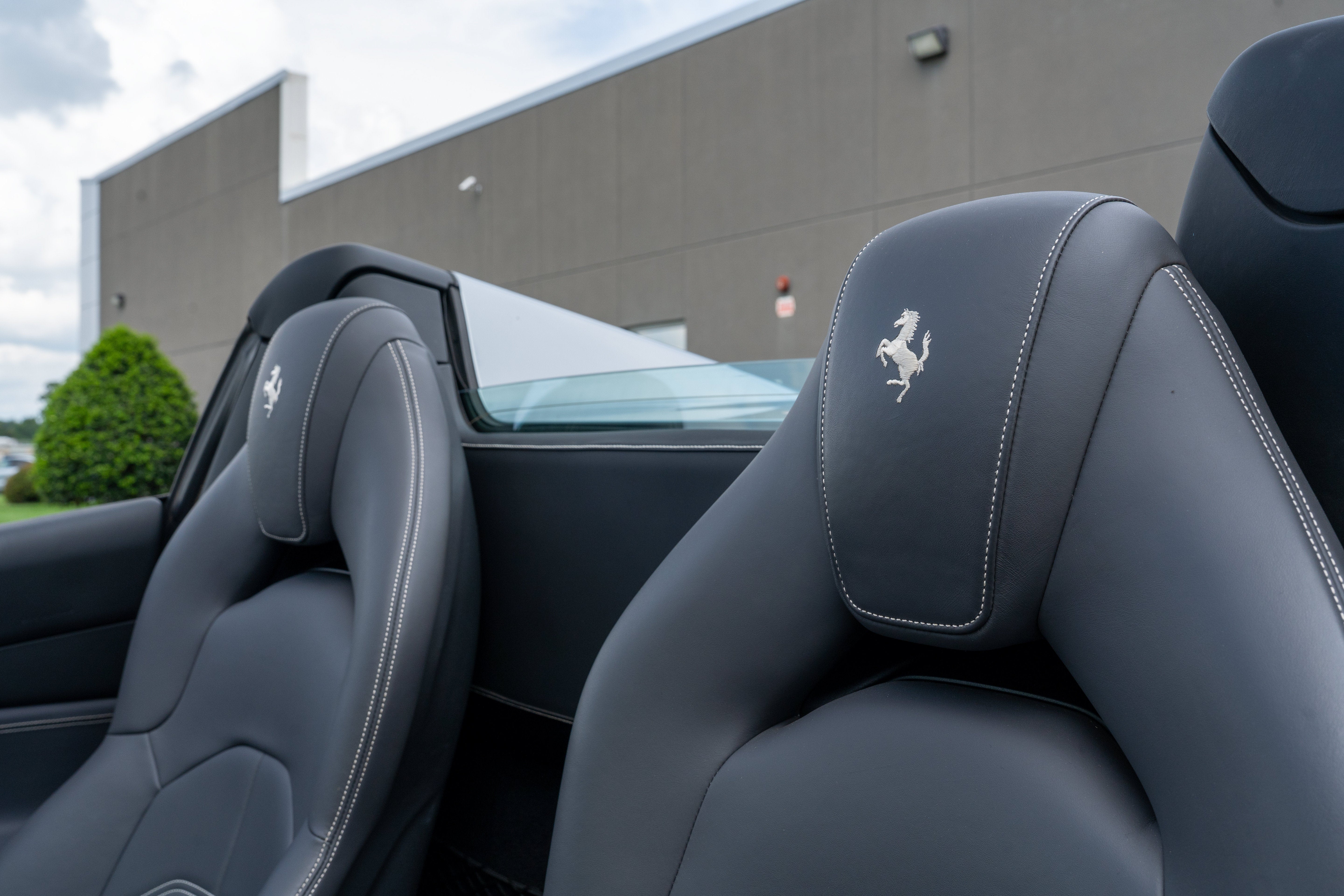 Certified Used 2019 Grigio Titanio Metall Ferrari  image 37