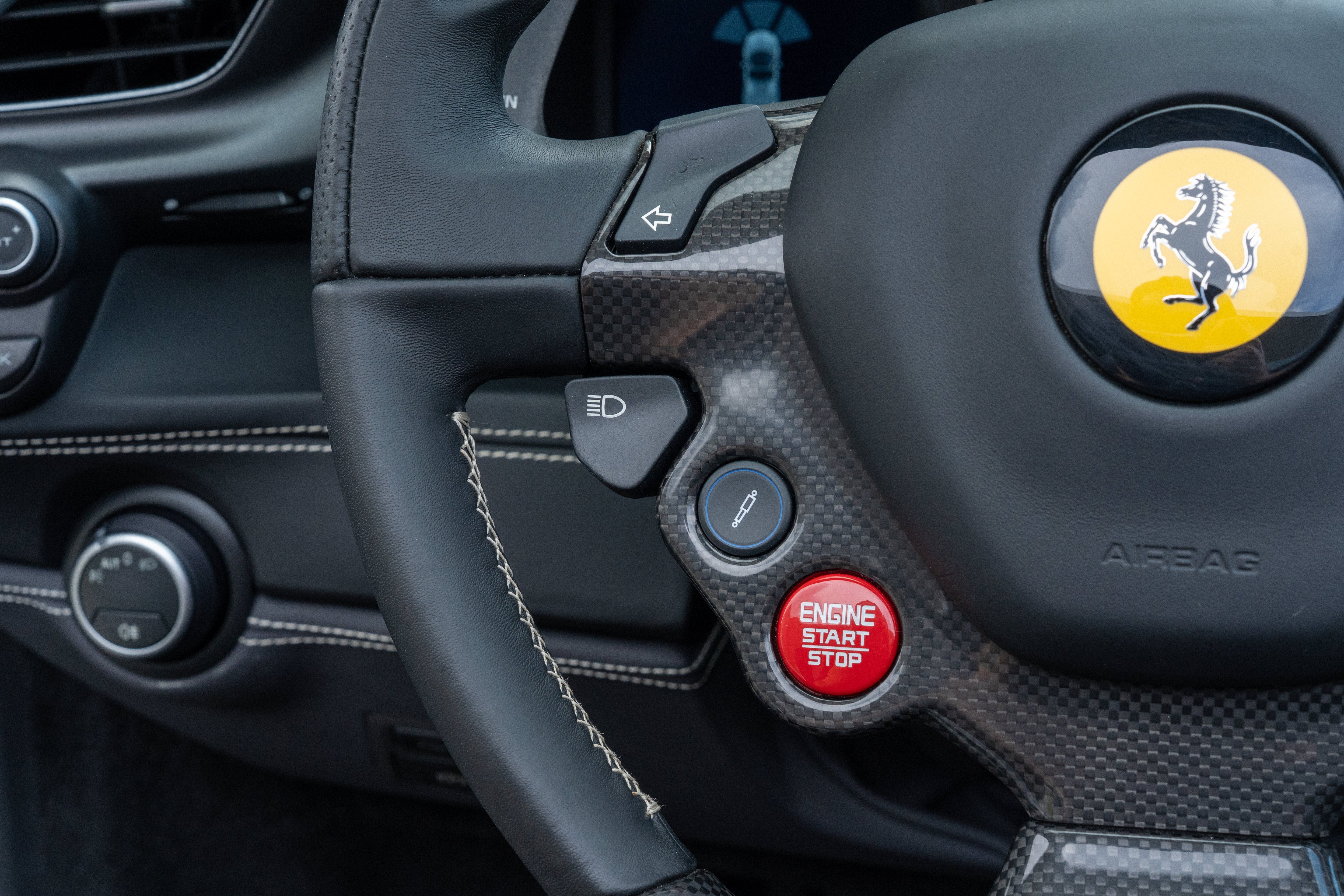Certified Used 2019 Grigio Titanio Metall Ferrari  image 41