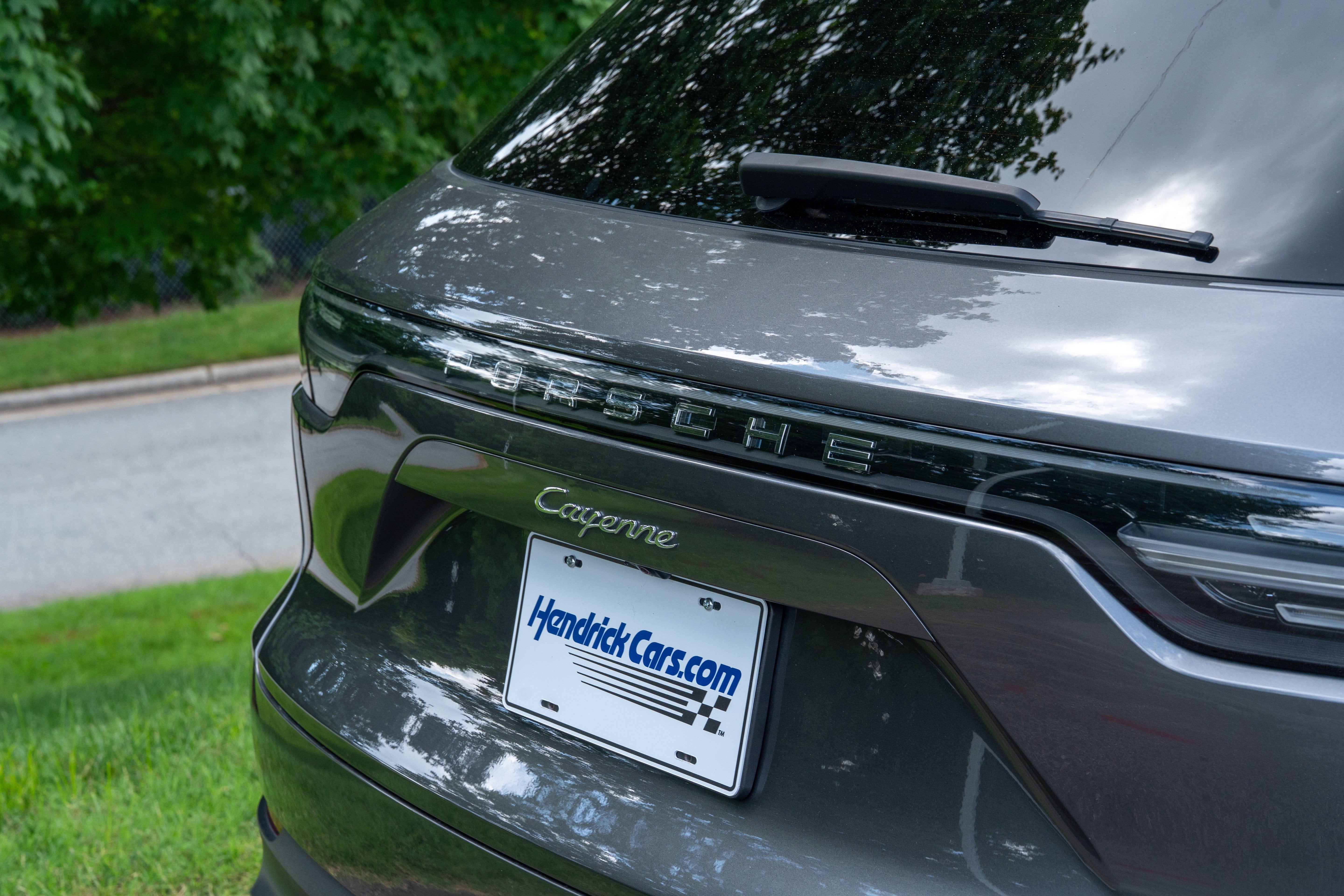 Used 2020 Quartzite Grey Metallic Porsche Base image 15