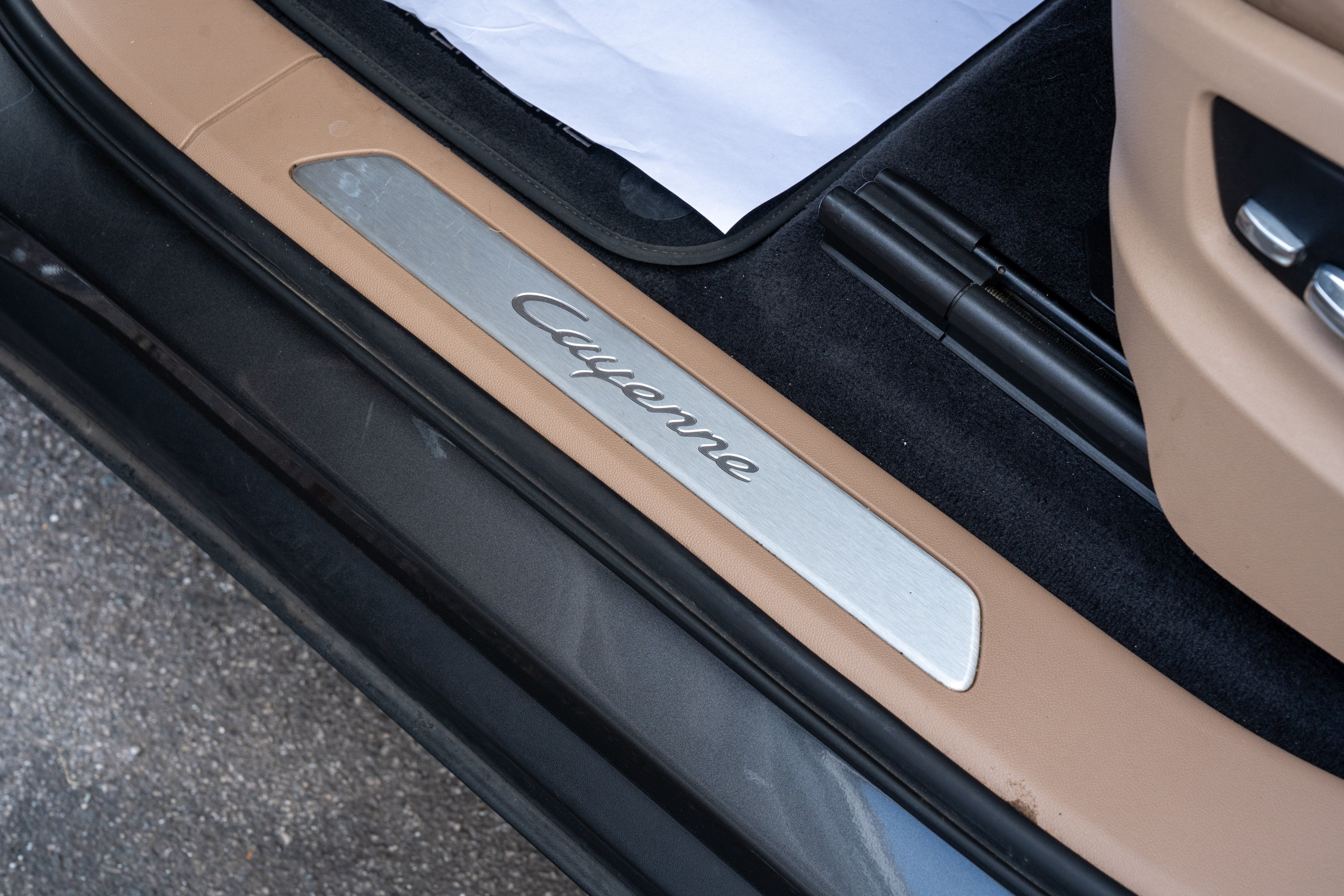 Used 2020 Quartzite Grey Metallic Porsche Base image 23