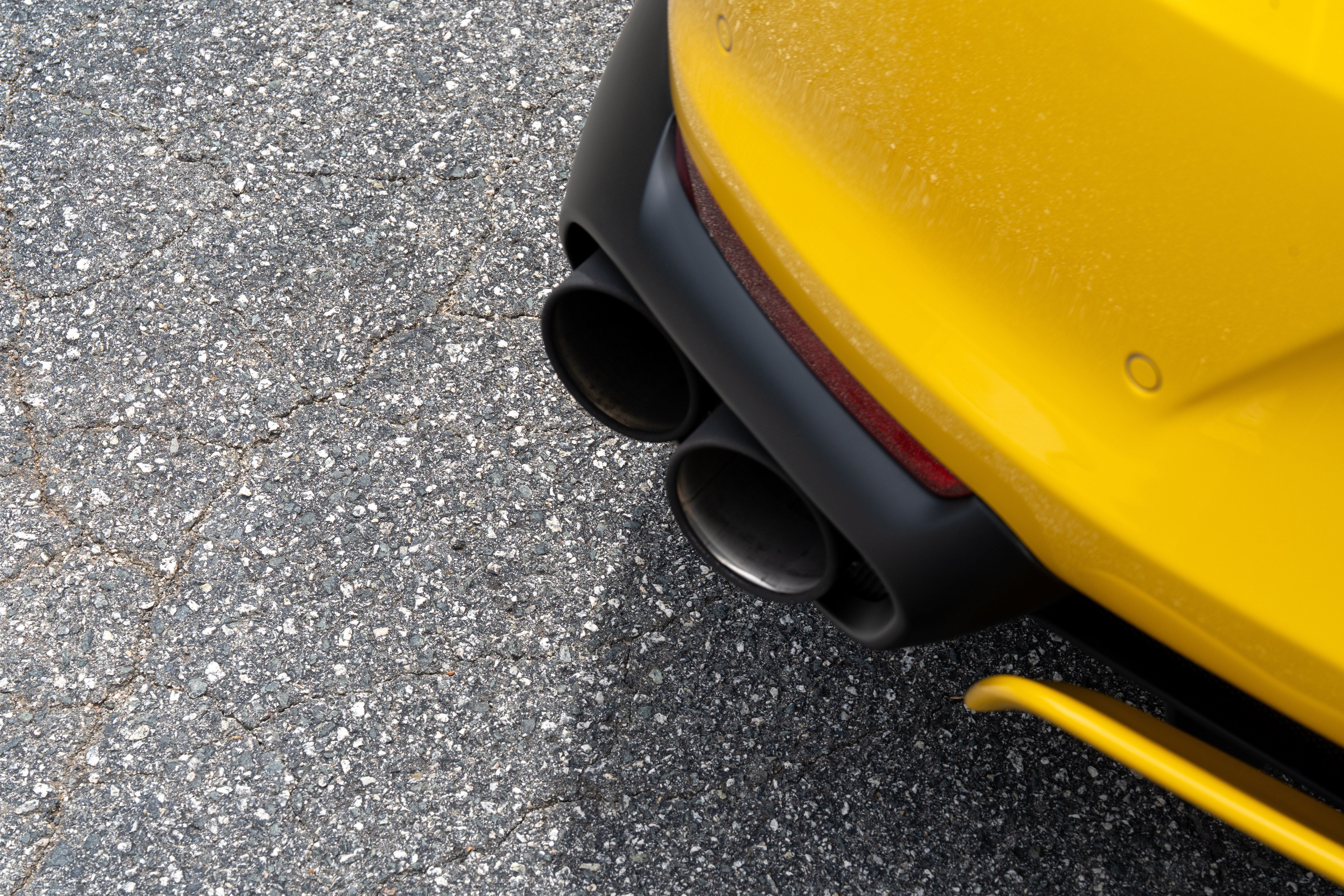 Certified Used 2019 Giallo Modena Ferrari  image 19