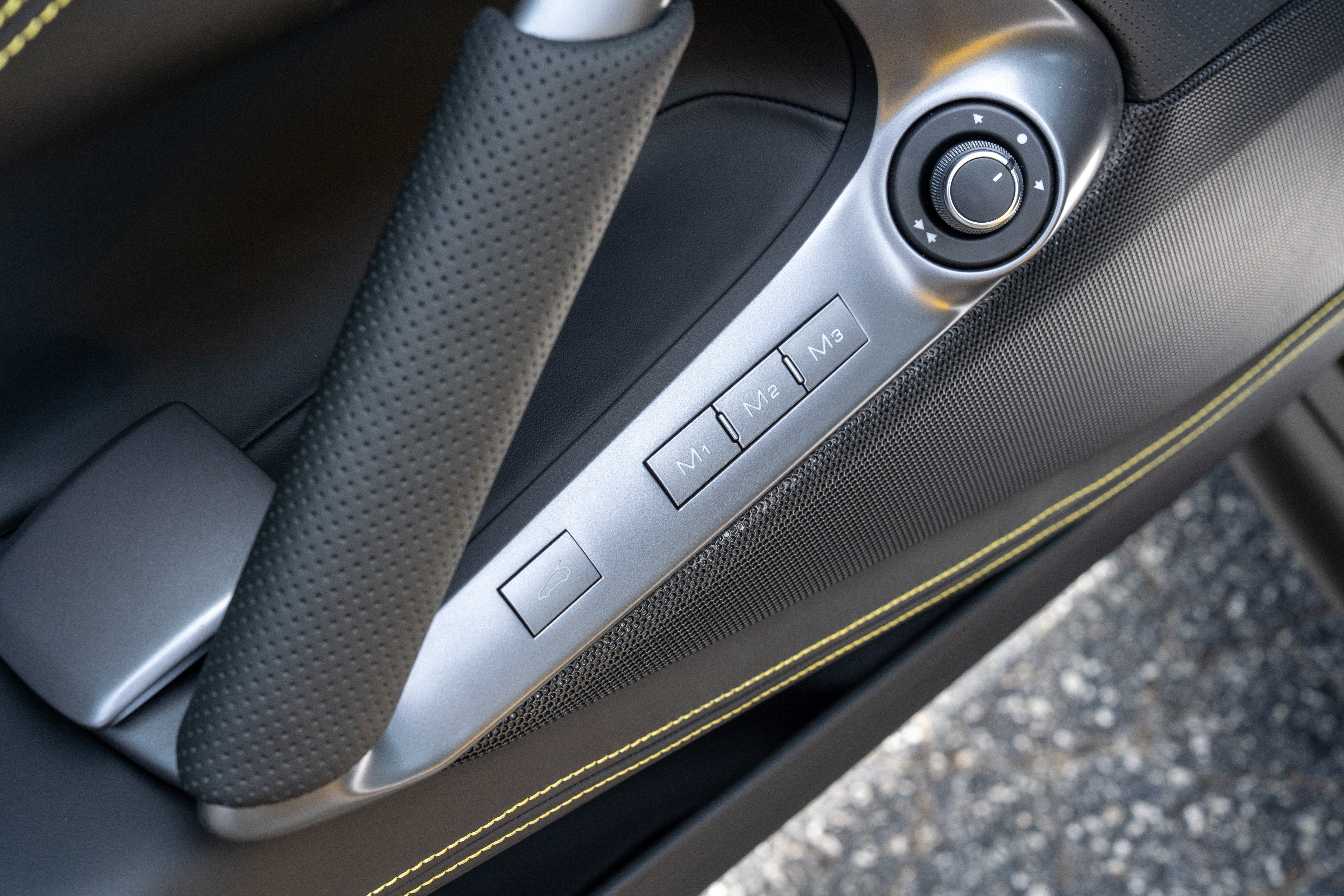 Certified Used 2019 Giallo Modena Ferrari  image 28