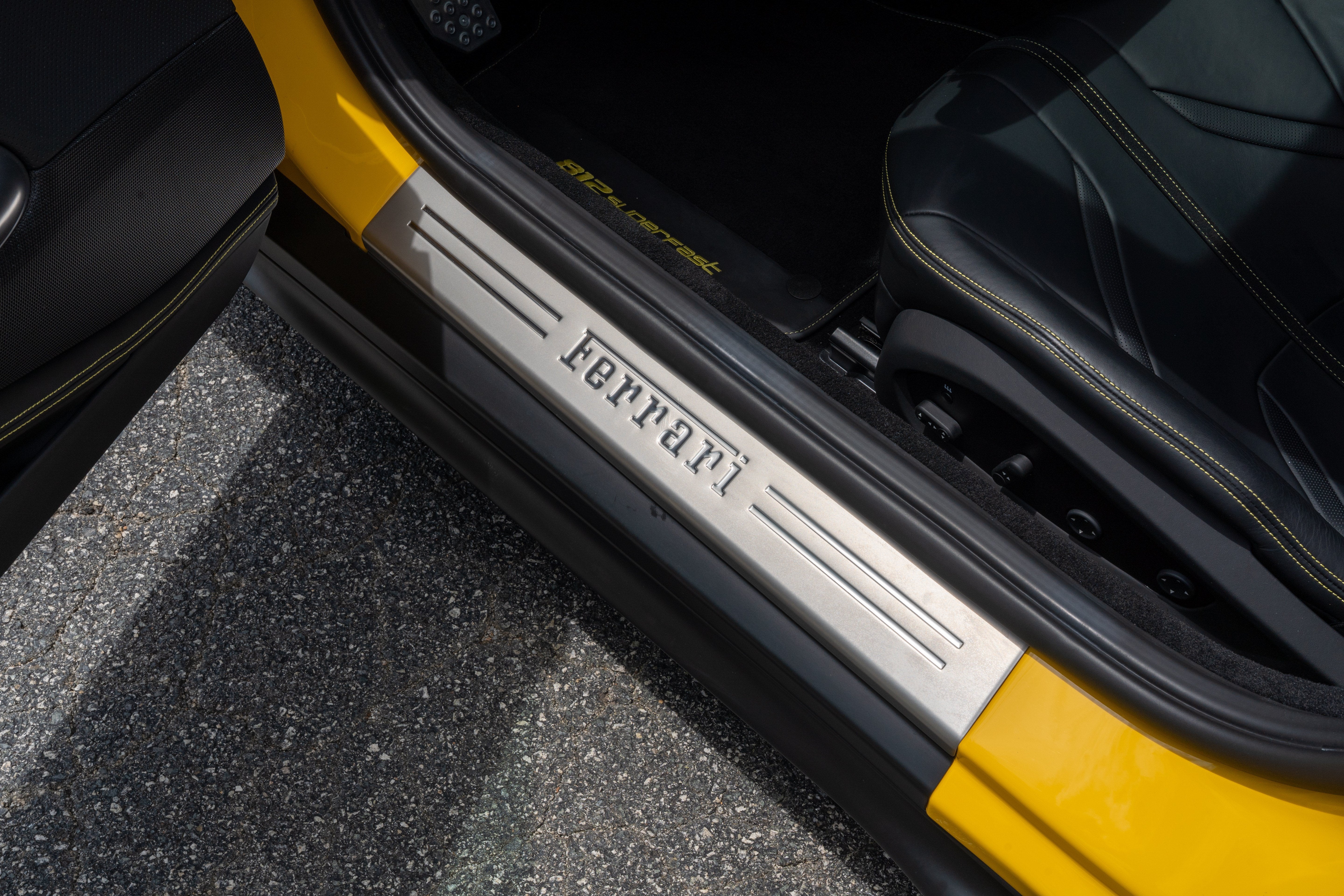 Certified Used 2019 Giallo Modena Ferrari  image 29