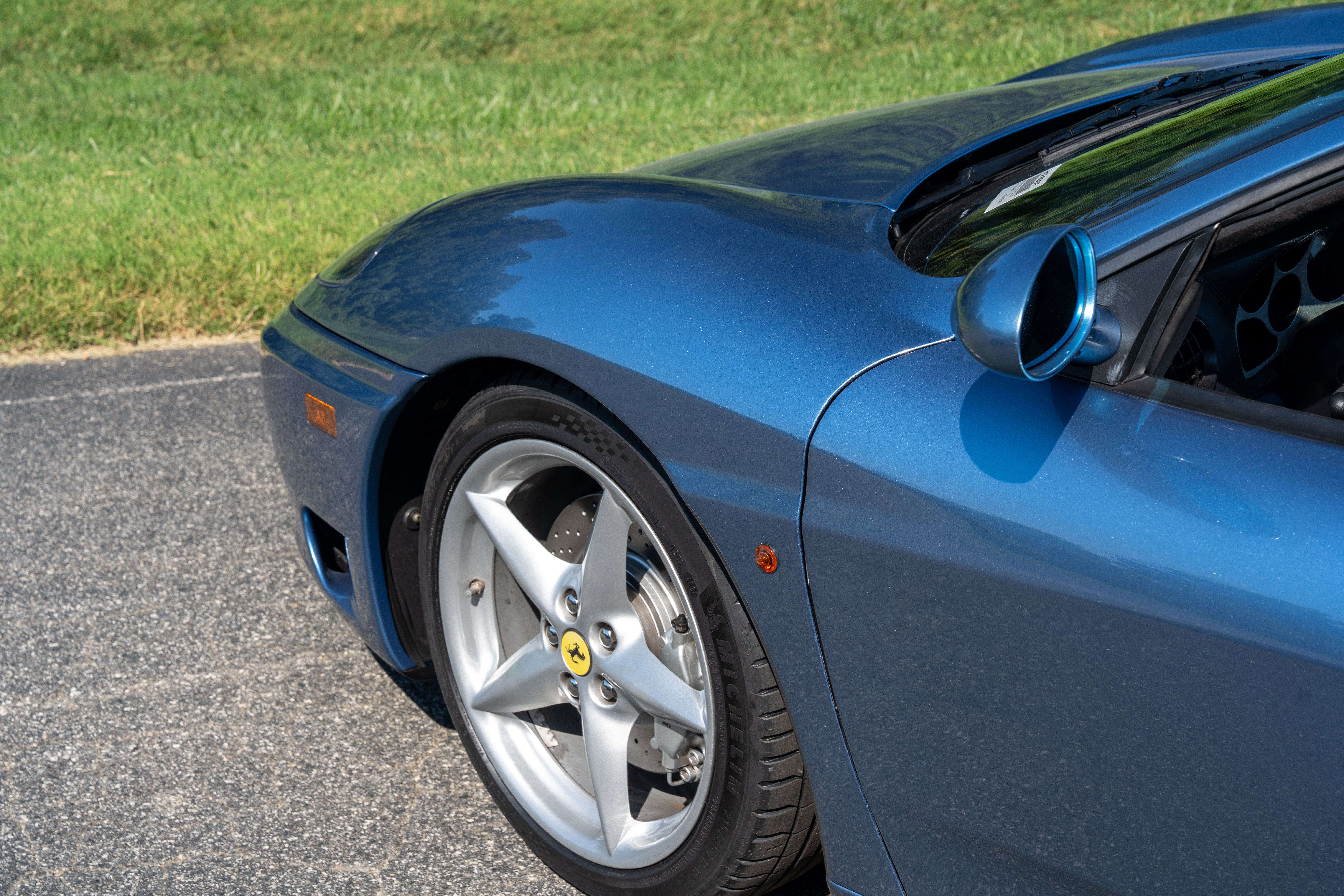 Used 2001 Azzurro California Ferrari  image 10